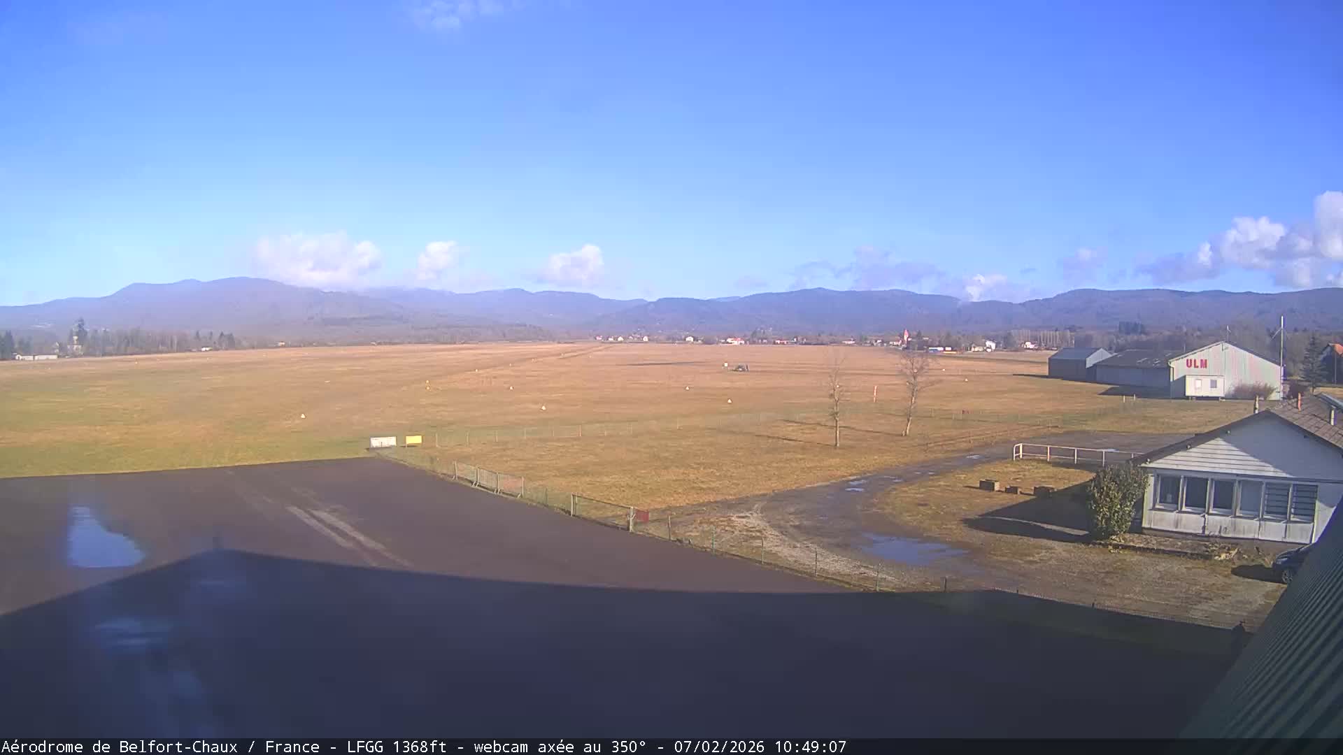 Belfort Chaux Airport Live Cam LFGG - Belfort, Territoire de Belfort, Bourgogne-Franche-Comte, France