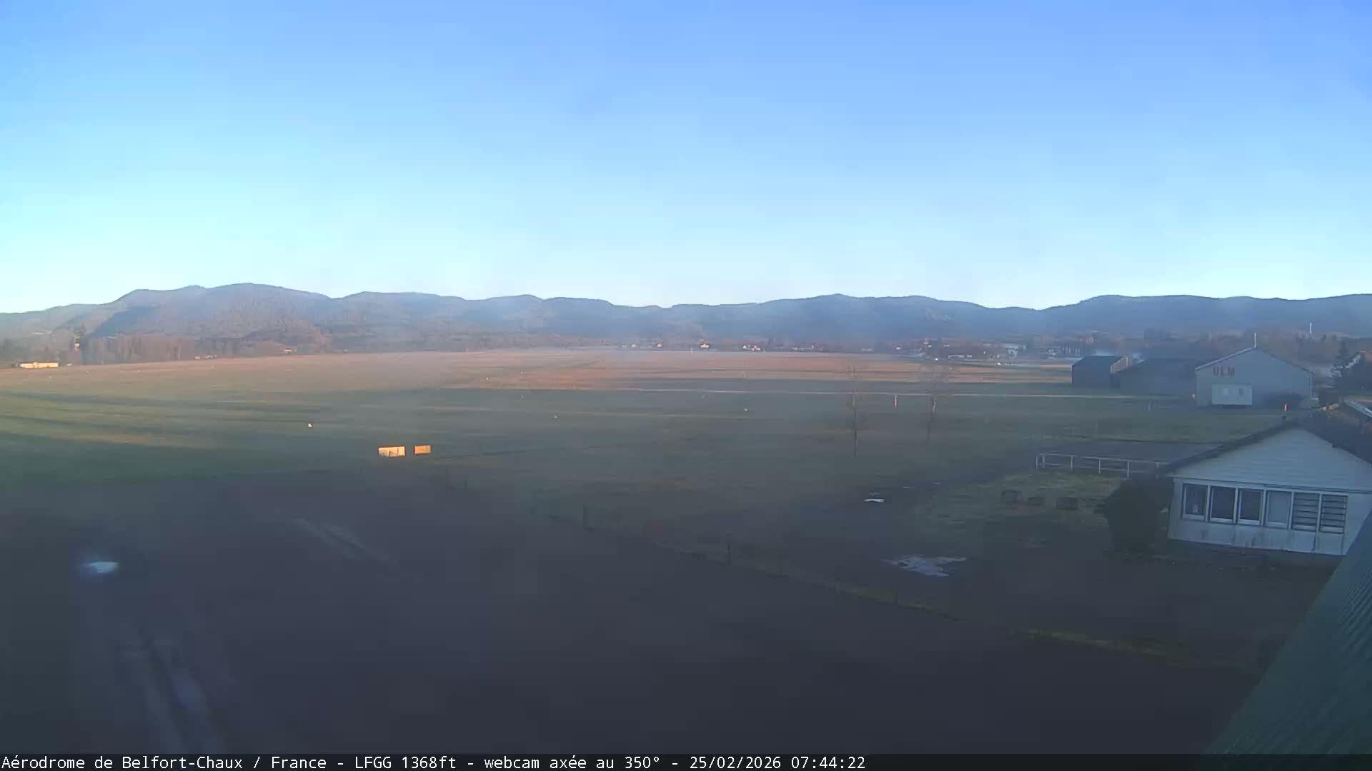 Belfort Chaux Airport Live Cam LFGG - Belfort, Territoire de Belfort, Bourgogne-Franche-Comte, France