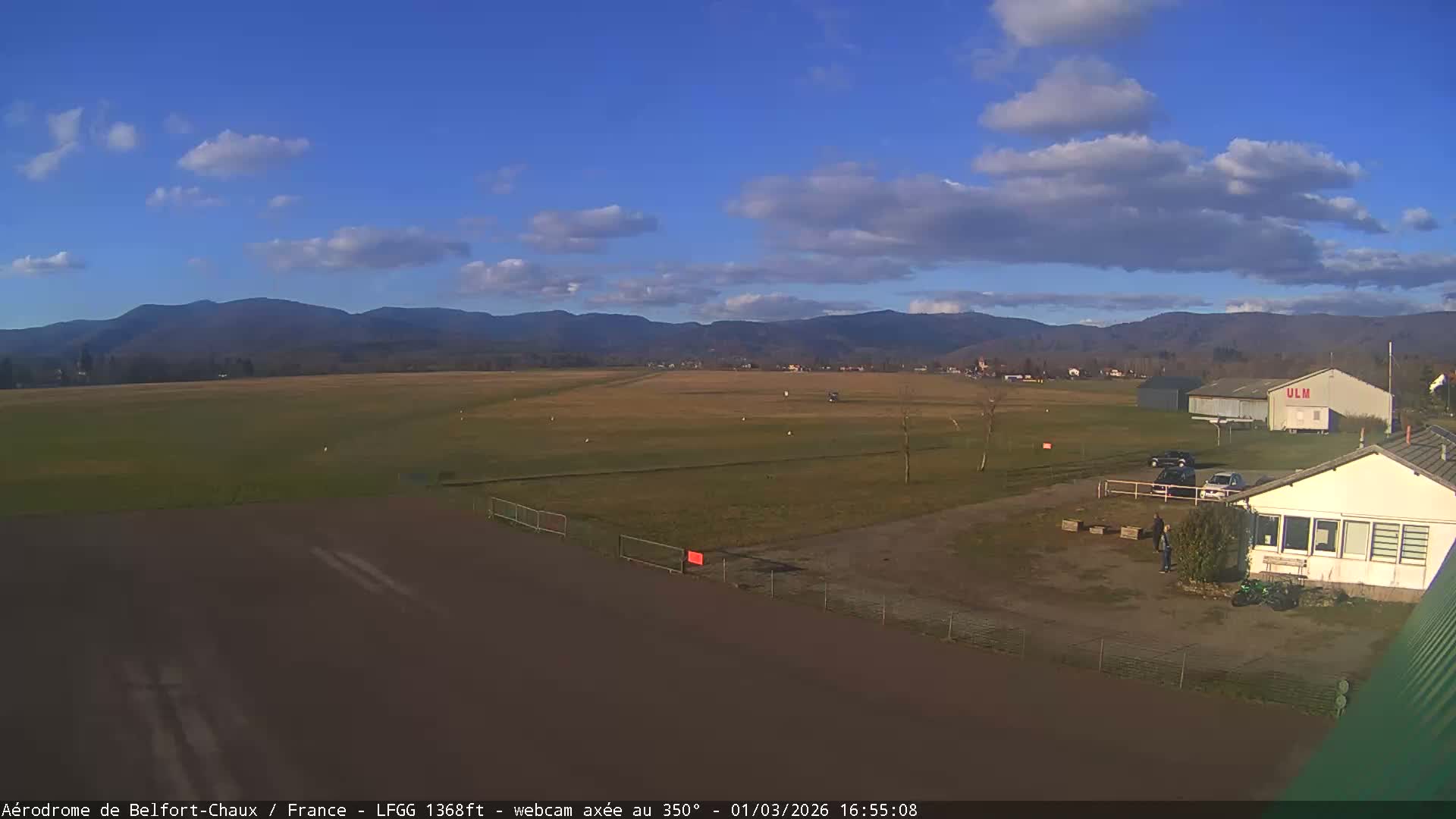 Belfort Chaux Airport Live Cam LFGG - Belfort, Territoire de Belfort, Bourgogne-Franche-Comte, France