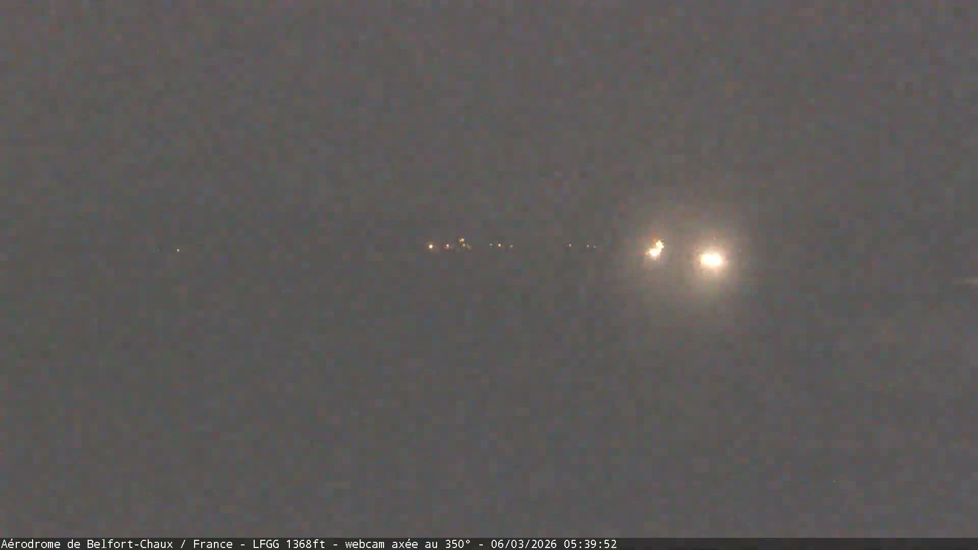 Belfort Chaux Airport Live Cam LFGG - Belfort, Territoire de Belfort, Bourgogne-Franche-Comte, France