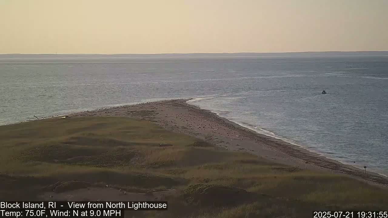 North Lighthouse, Live Cam - Block Island, RI USA 