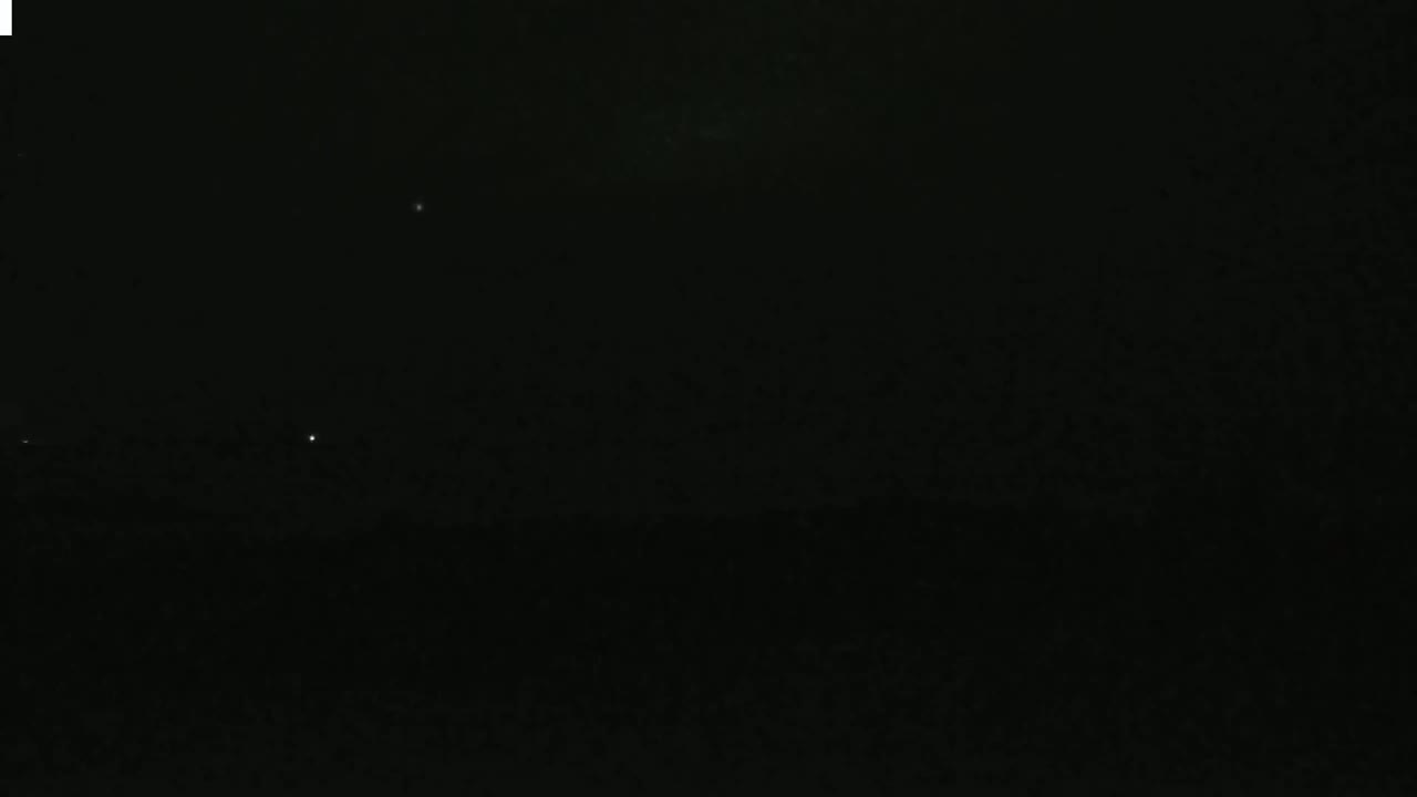 Plouescat Beach Line & City PTZ Live Cam - Morlaix, Finistère, Bretagne, France