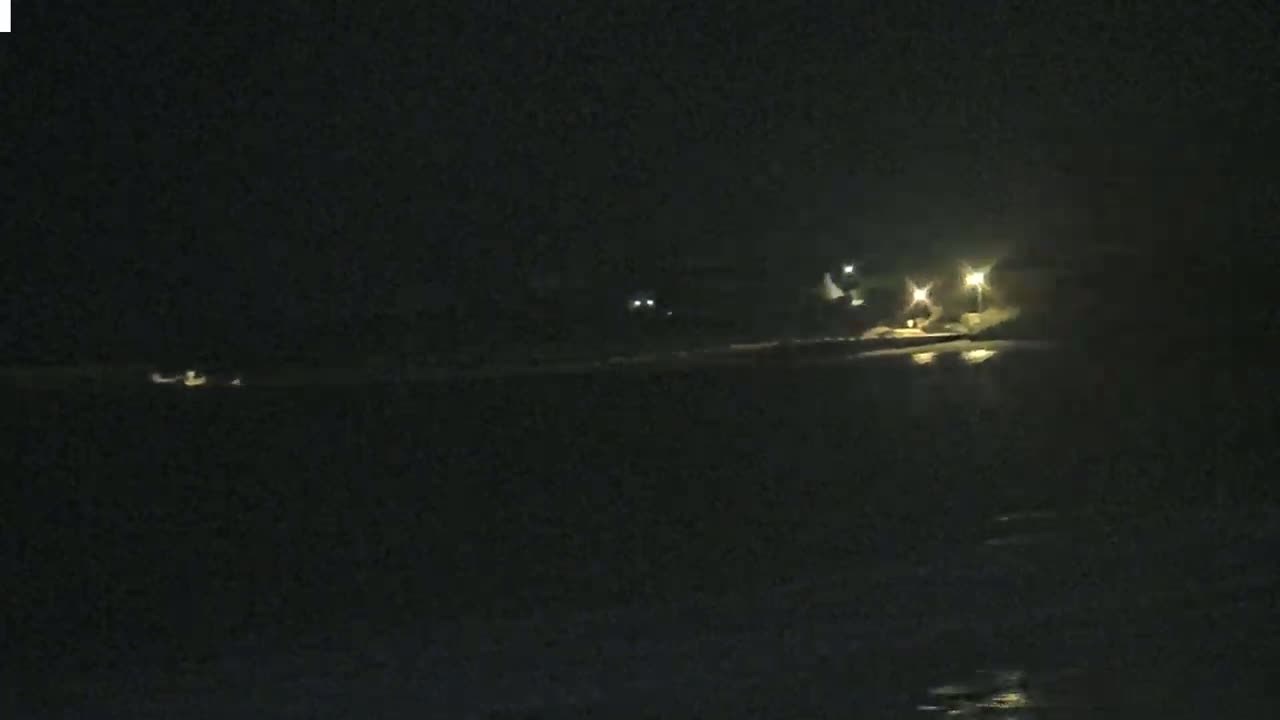 Plouescat Beach Line & City PTZ Live Cam - Morlaix, Finistère, Bretagne, France