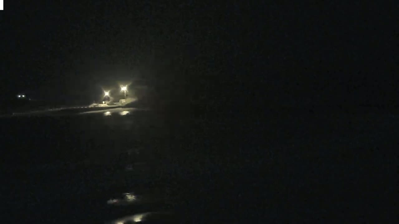 Plouescat Beach Line & City PTZ Live Cam - Morlaix, Finistère, Bretagne, France