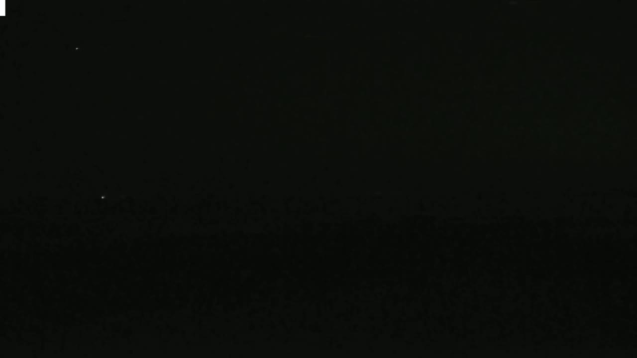 Plouescat Beach Line & City PTZ Live Cam - Morlaix, Finistère, Bretagne, France
