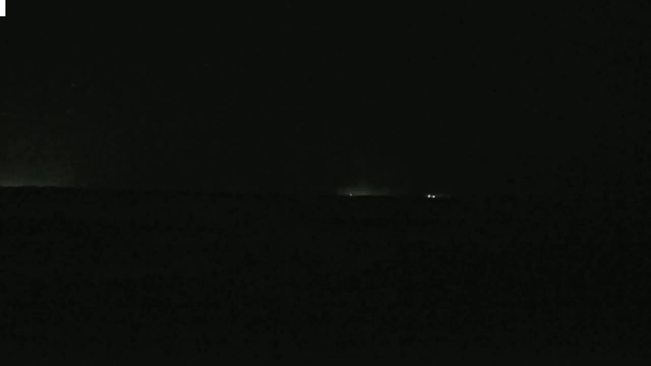 Plouescat Beach Line & City PTZ Live Cam - Morlaix, Finistère, Bretagne, France