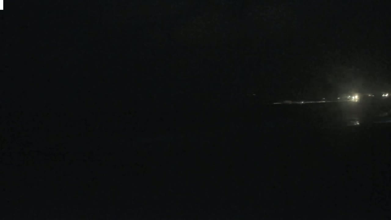 Plouescat Beach Line & City PTZ Live Cam - Morlaix, Finistère, Bretagne, France