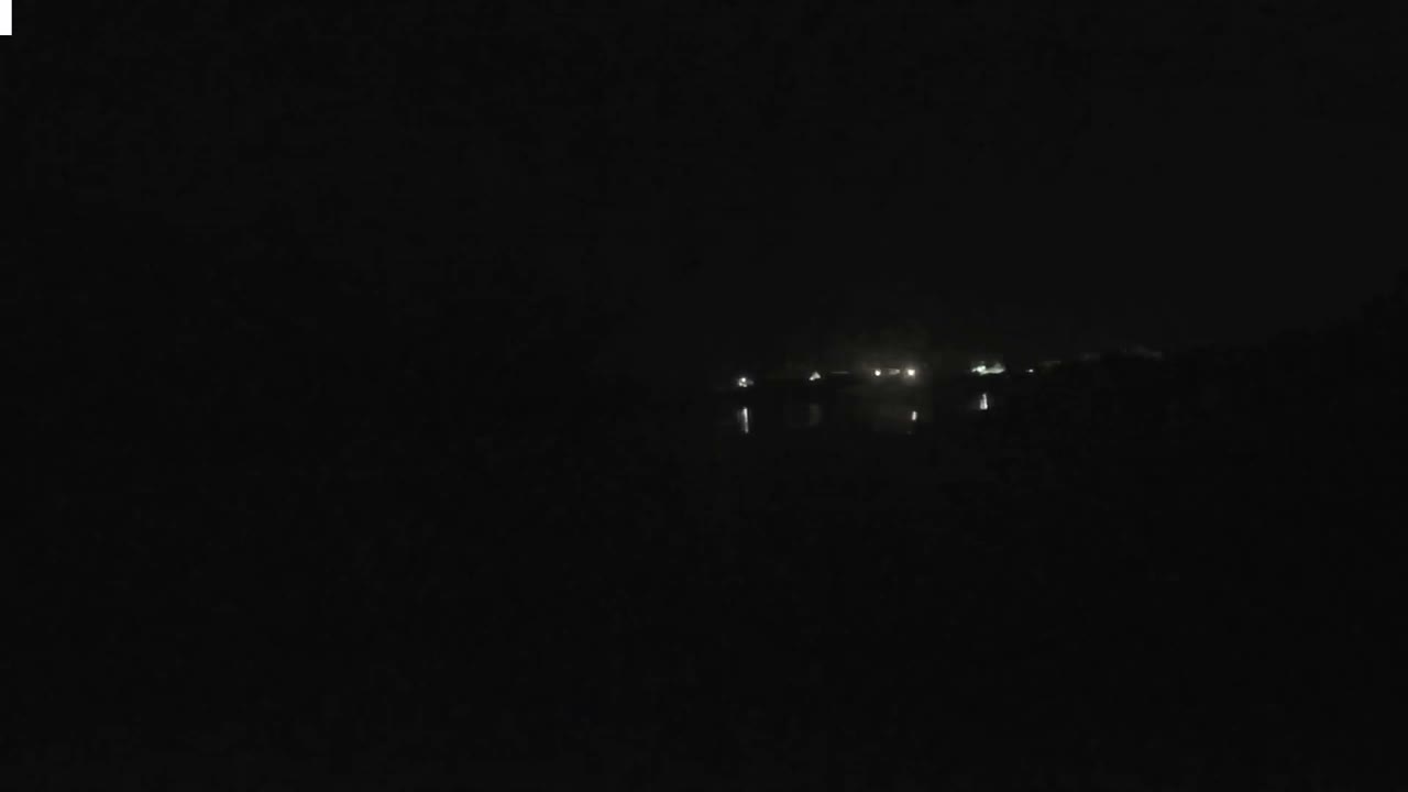 Plouescat Beach Line & City PTZ Live Cam - Morlaix, Finistère, Bretagne, France