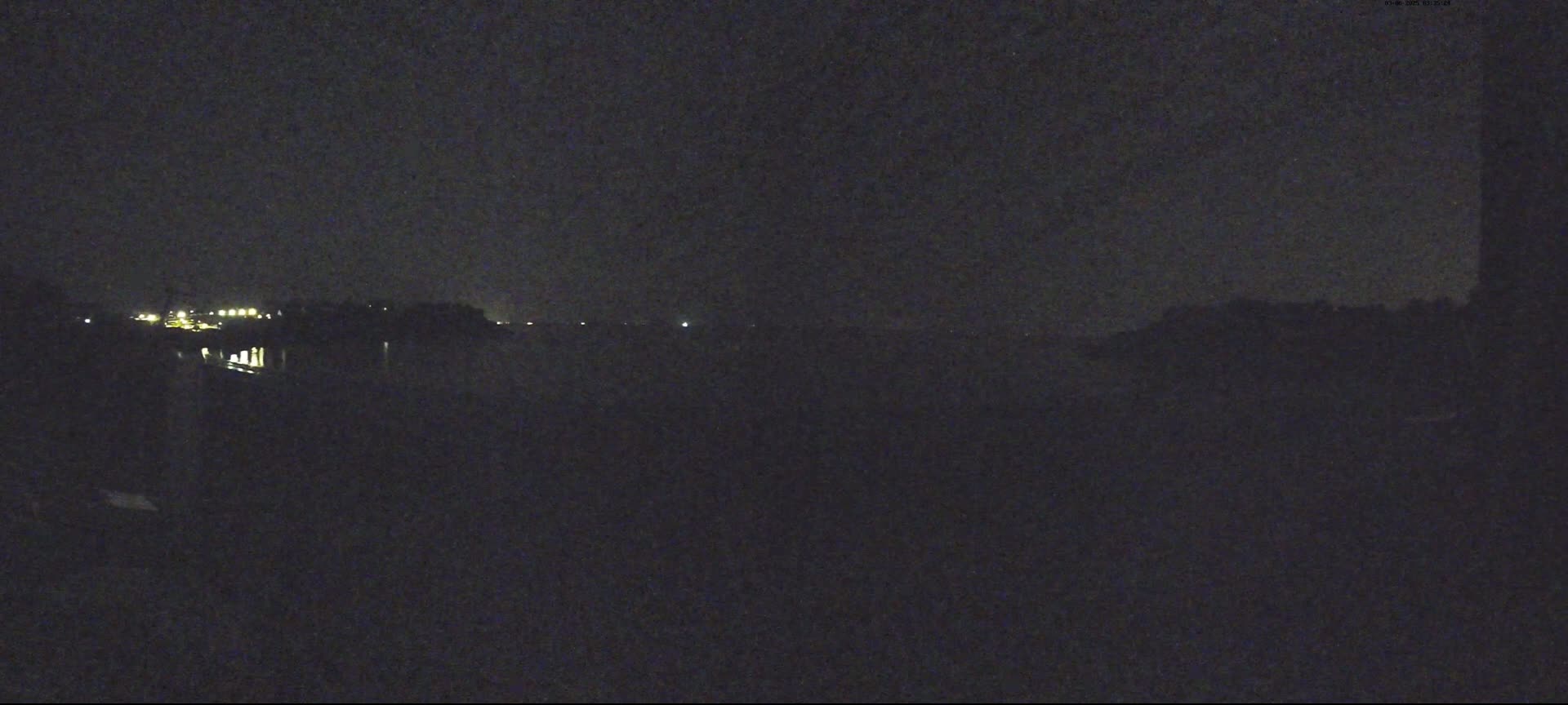 Cancale,  Plage de Port Mer Beach Live Cam - Saint-Malo, 	Ille-et-Vilaine, Bretagne, France