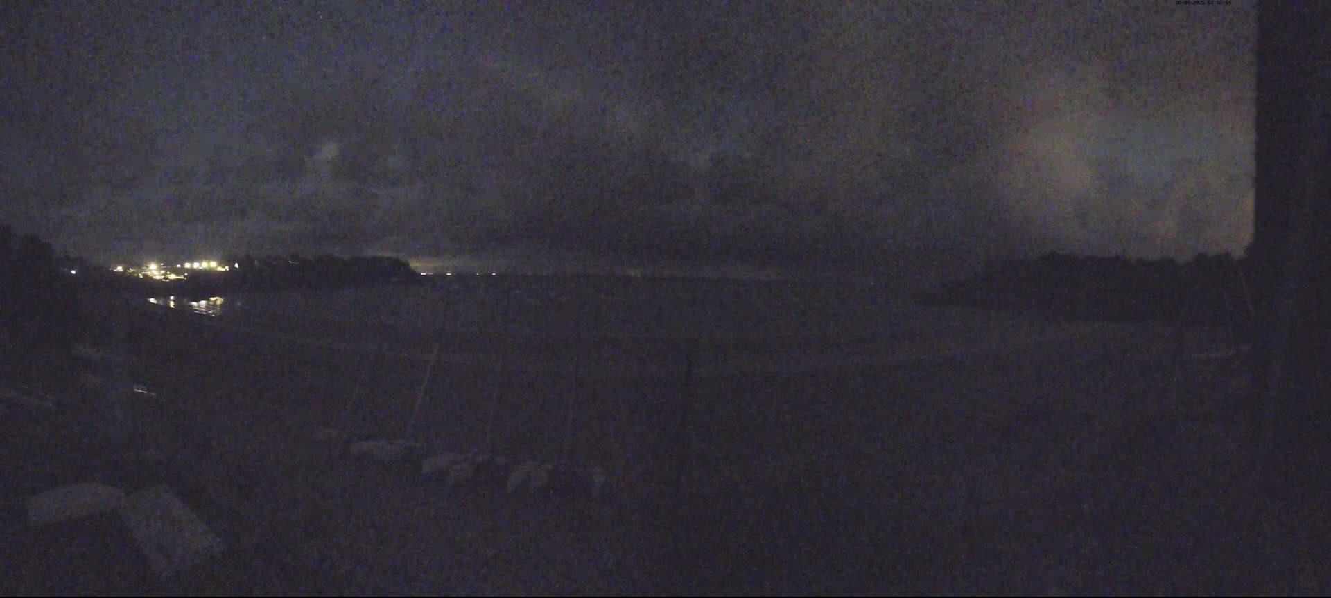 Cancale,  Plage de Port Mer Beach Live Cam - Saint-Malo, 	Ille-et-Vilaine, Bretagne, France
