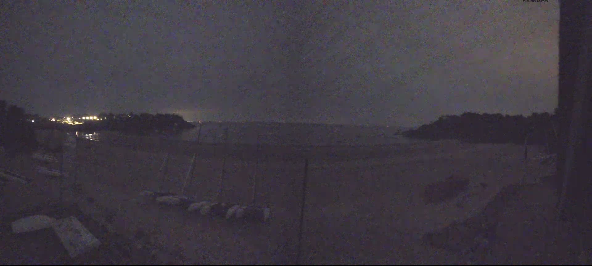 Cancale,  Plage de Port Mer Beach Live Cam - Saint-Malo, 	Ille-et-Vilaine, Bretagne, France