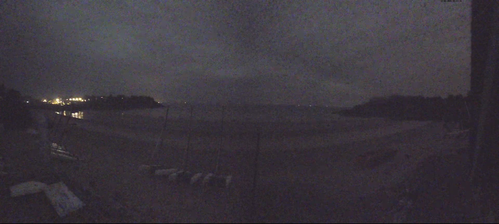 Cancale,  Plage de Port Mer Beach Live Cam - Saint-Malo, 	Ille-et-Vilaine, Bretagne, France