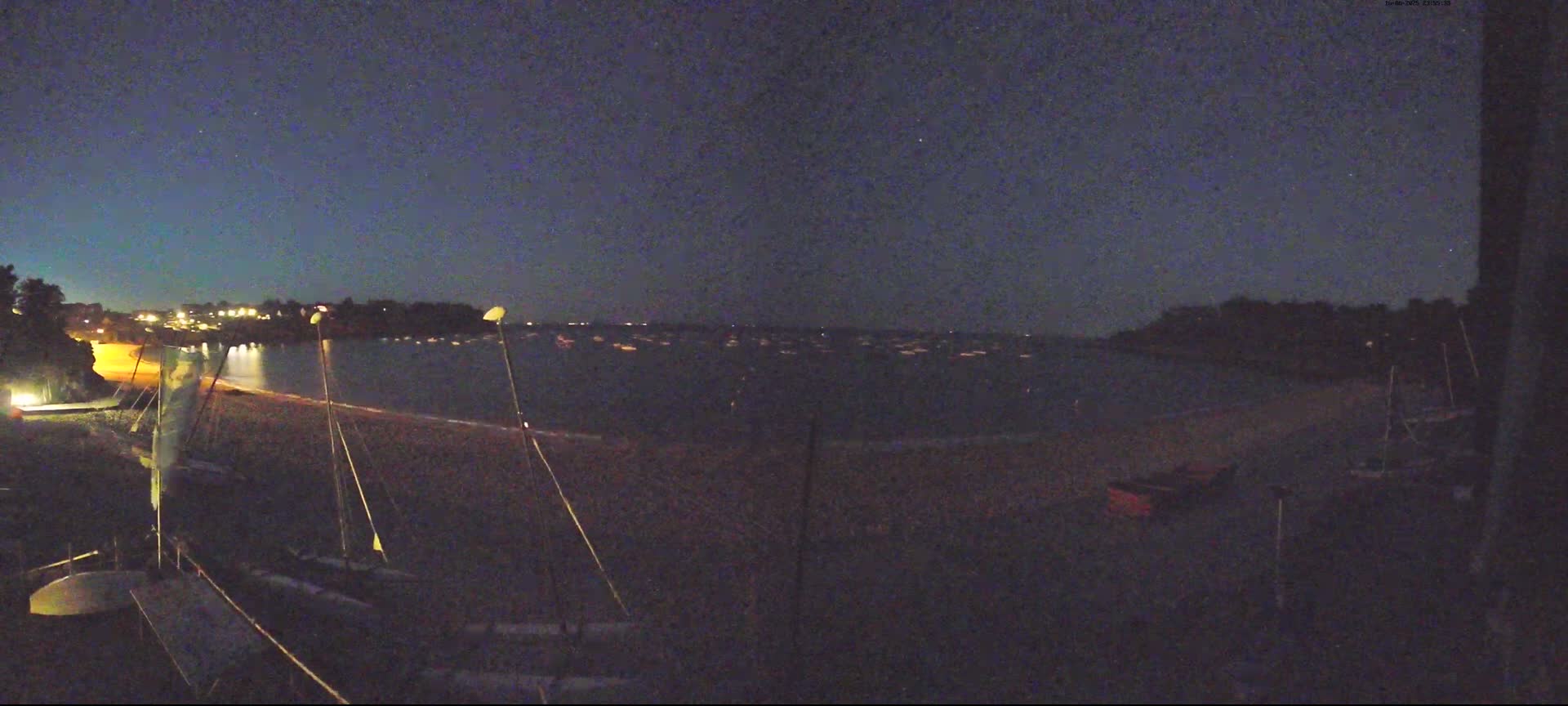 Cancale,  Plage de Port Mer Beach Live Cam - Saint-Malo, 	Ille-et-Vilaine, Bretagne, France