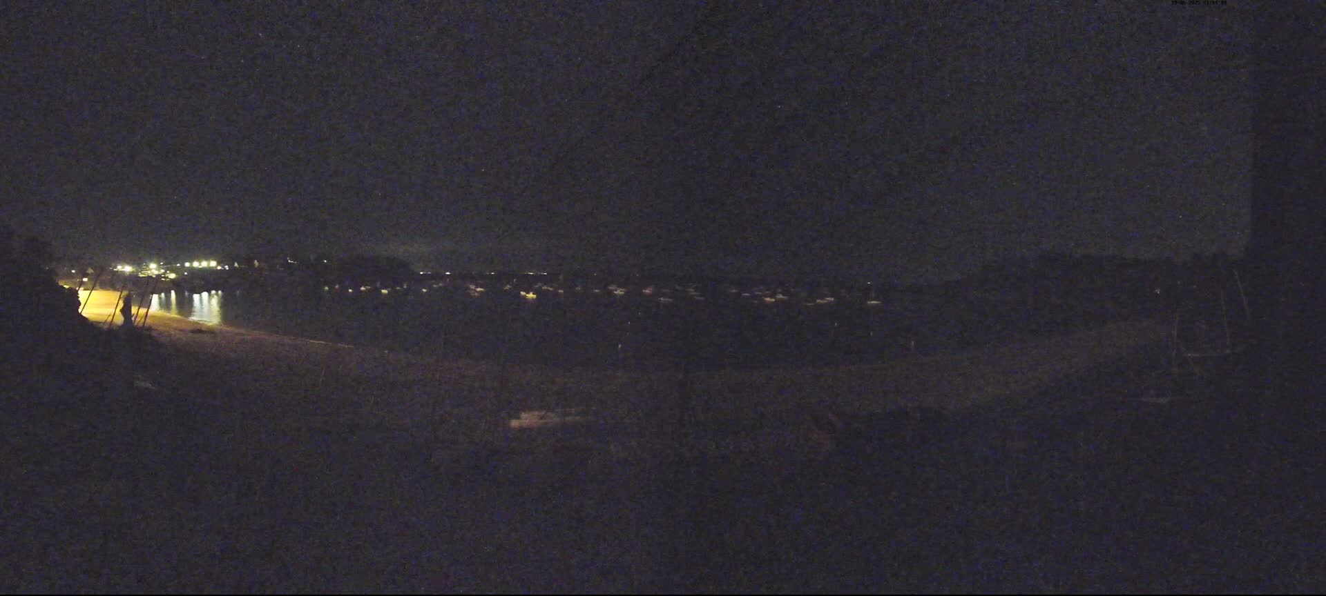 Cancale,  Plage de Port Mer Beach Live Cam - Saint-Malo, 	Ille-et-Vilaine, Bretagne, France