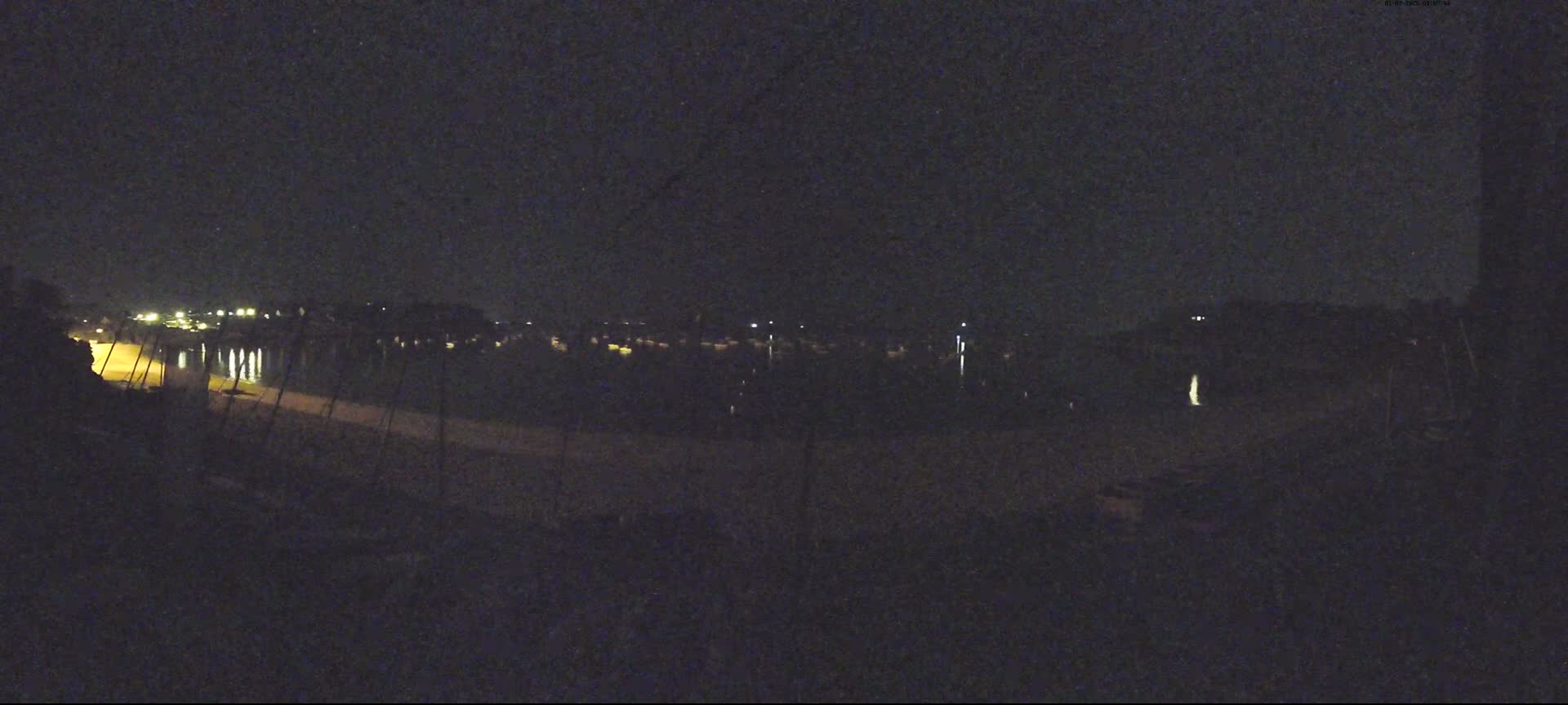 Cancale,  Plage de Port Mer Beach Live Cam - Saint-Malo, 	Ille-et-Vilaine, Bretagne, France
