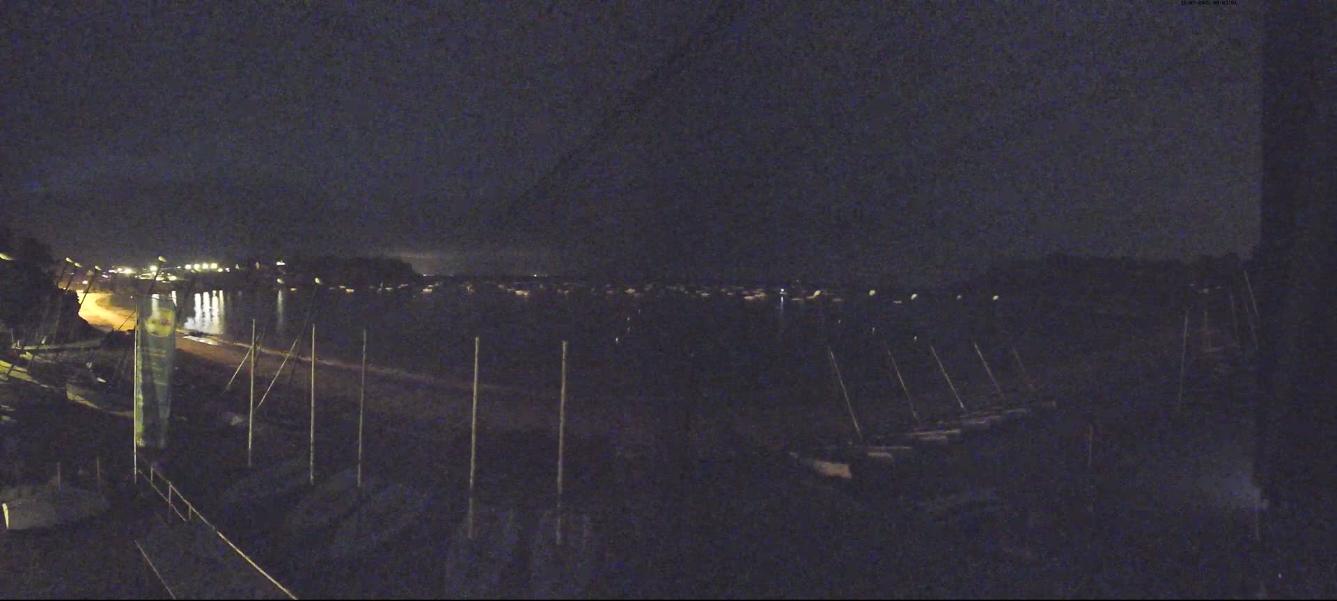 Cancale,  Plage de Port Mer Beach Live Cam - Saint-Malo, 	Ille-et-Vilaine, Bretagne, France