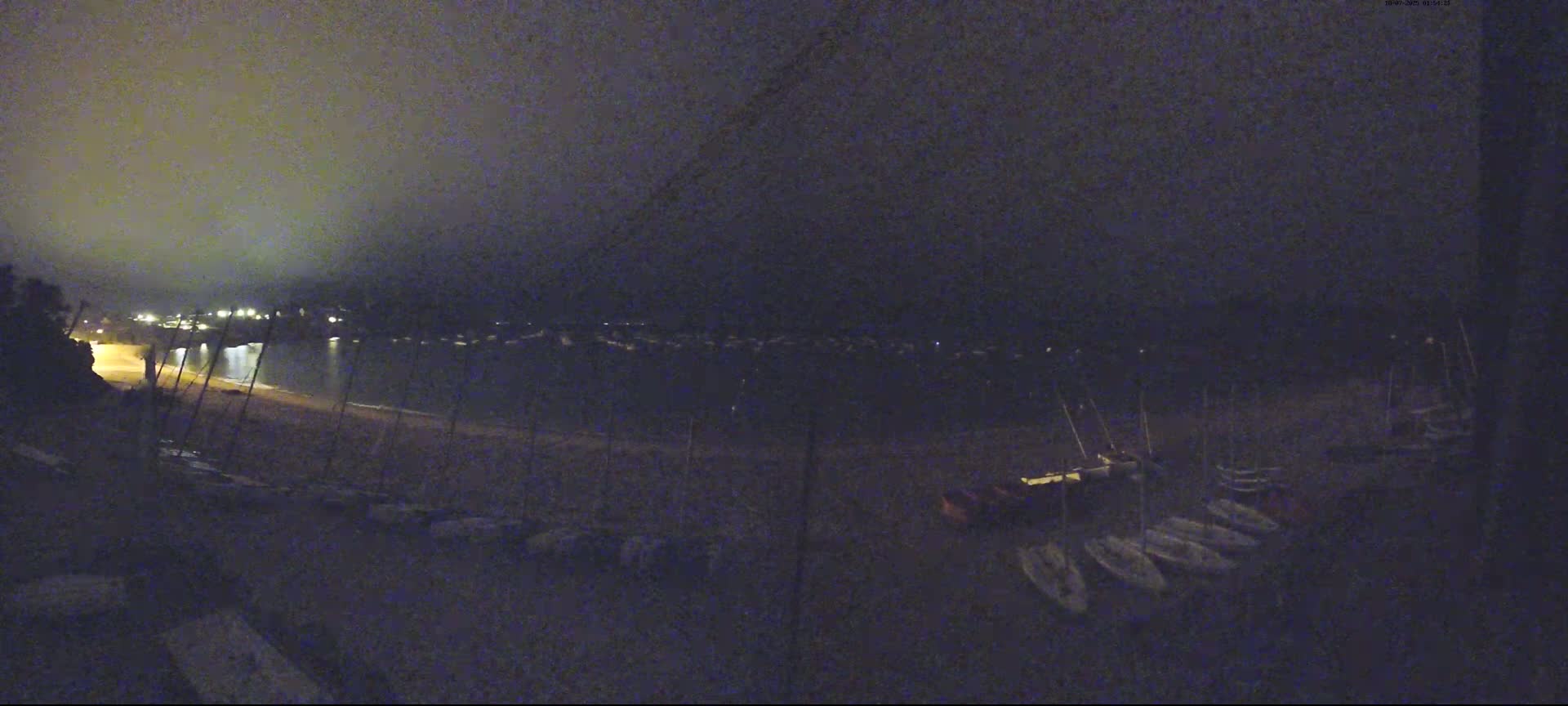 Cancale,  Plage de Port Mer Beach Live Cam - Saint-Malo, 	Ille-et-Vilaine, Bretagne, France