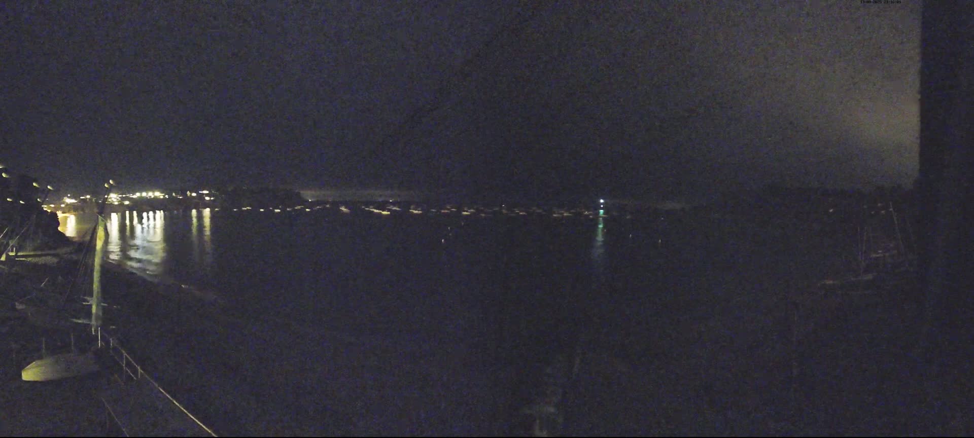 Cancale,  Plage de Port Mer Beach Live Cam - Saint-Malo, 	Ille-et-Vilaine, Bretagne, France