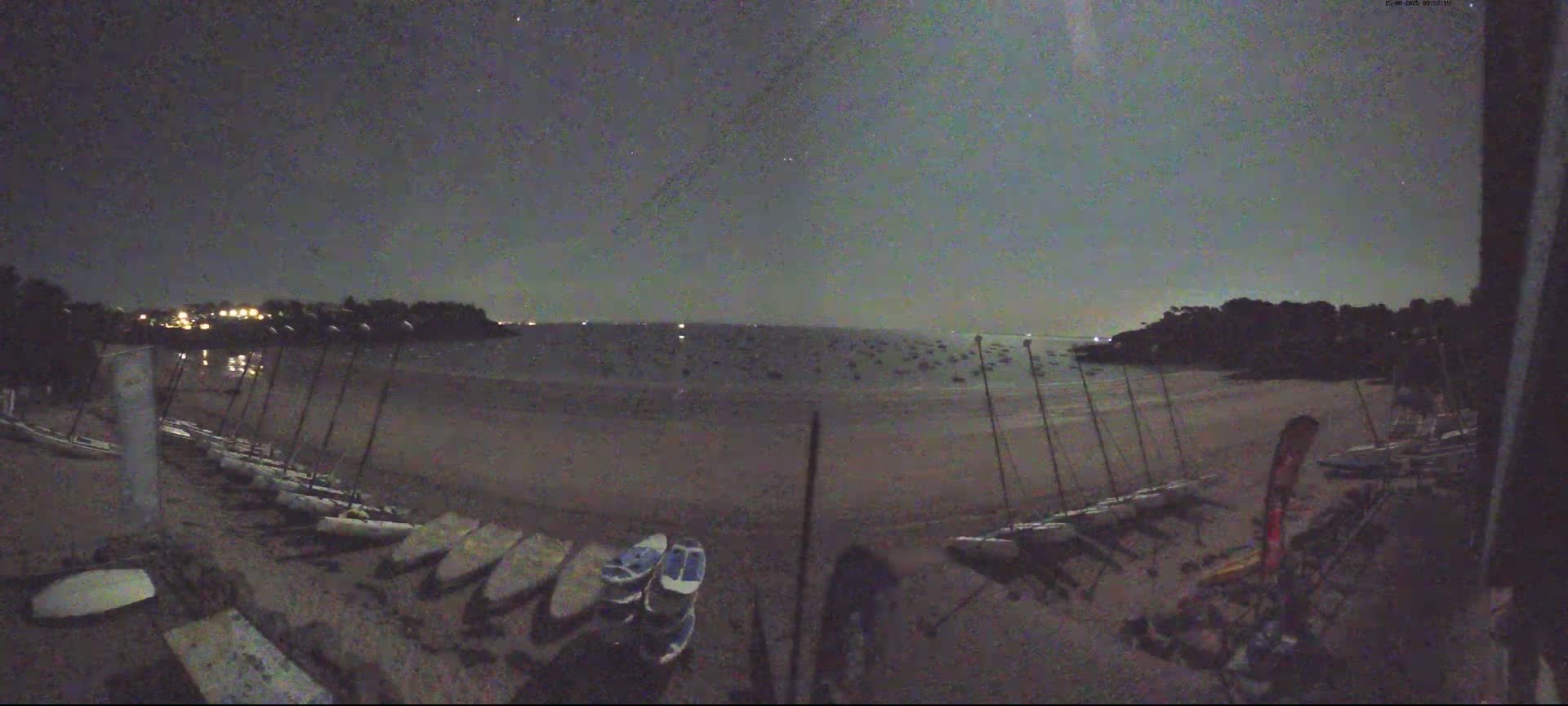 Cancale,  Plage de Port Mer Beach Live Cam - Saint-Malo, 	Ille-et-Vilaine, Bretagne, France