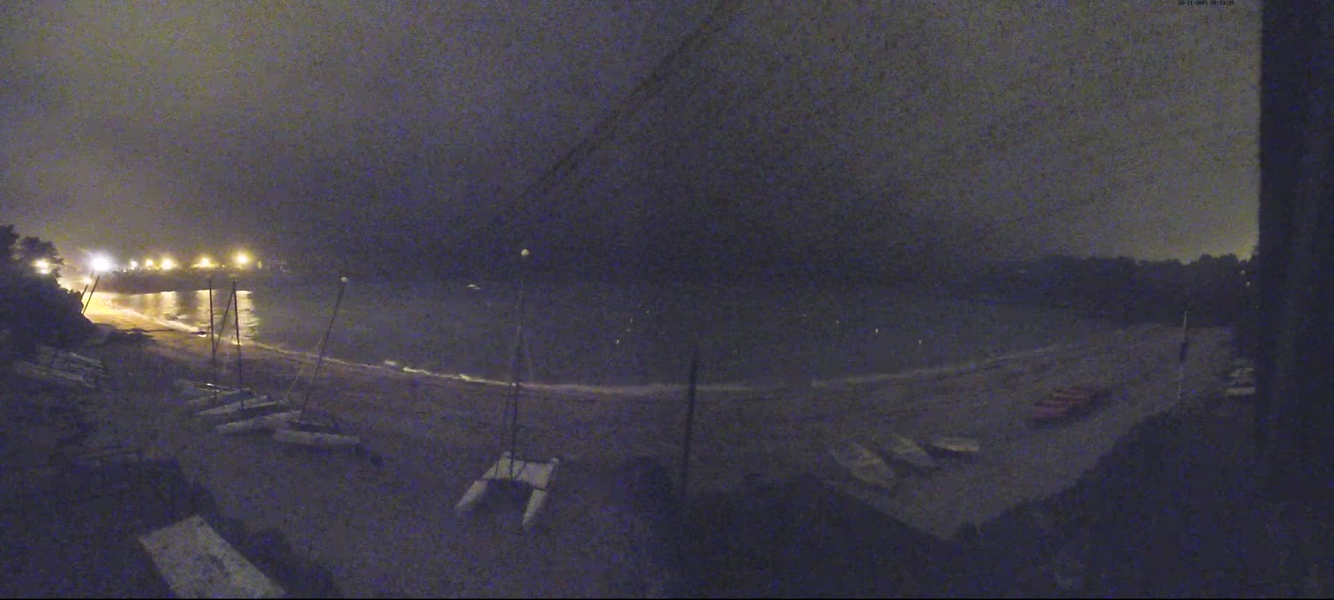 Cancale,  Plage de Port Mer Beach Live Cam - Saint-Malo, 	Ille-et-Vilaine, Bretagne, France