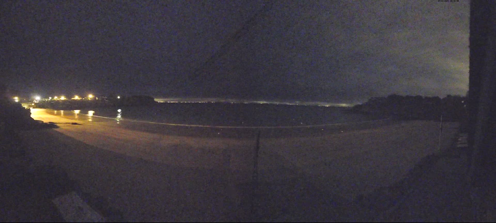 Cancale,  Plage de Port Mer Beach Live Cam - Saint-Malo, 	Ille-et-Vilaine, Bretagne, France