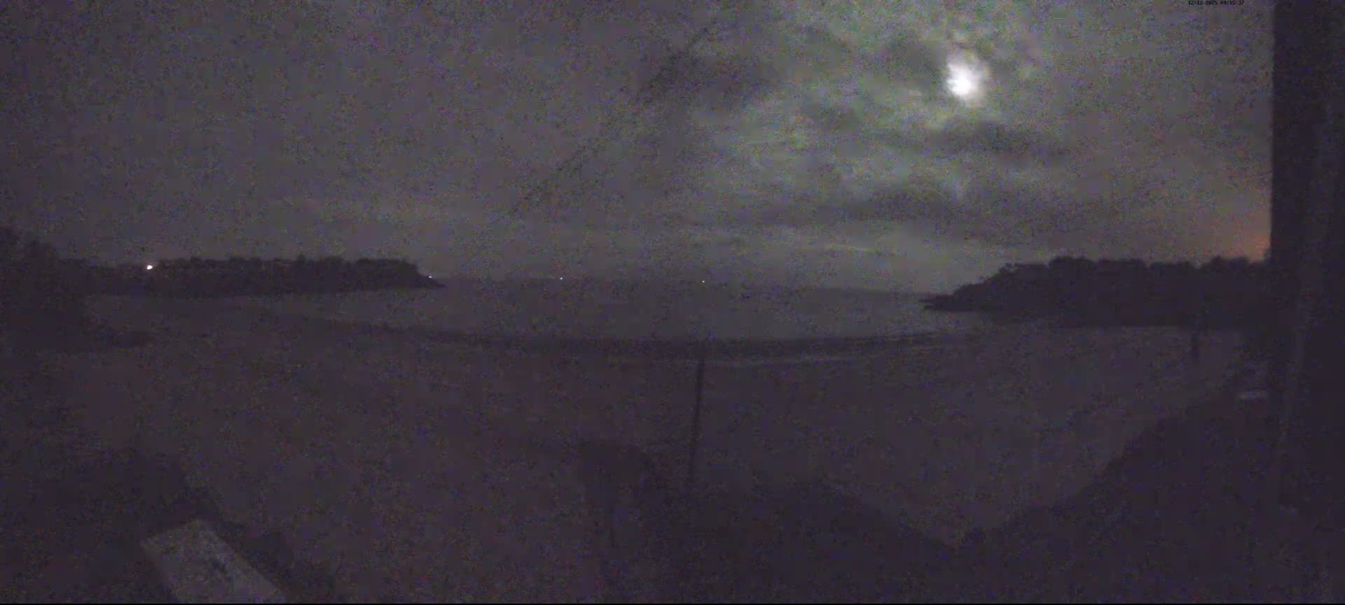 Cancale,  Plage de Port Mer Beach Live Cam - Saint-Malo, 	Ille-et-Vilaine, Bretagne, France