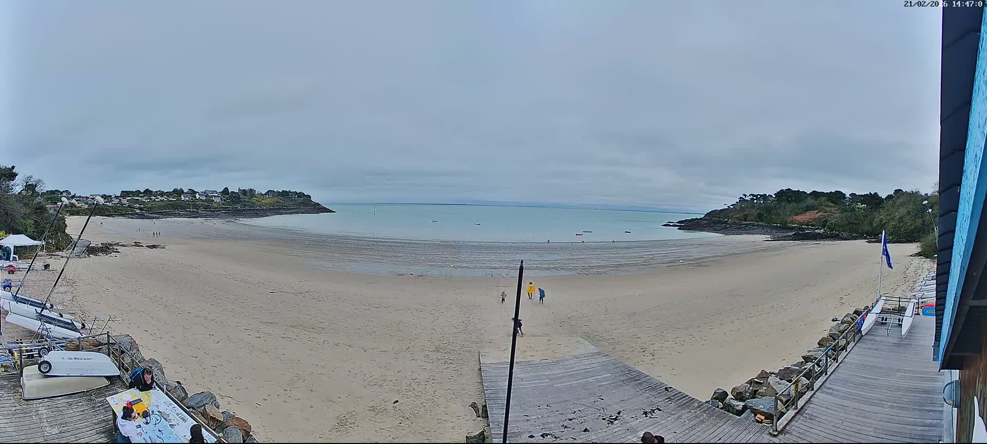 Cancale,  Plage de Port Mer Beach Live Cam - Saint-Malo, 	Ille-et-Vilaine, Bretagne, France