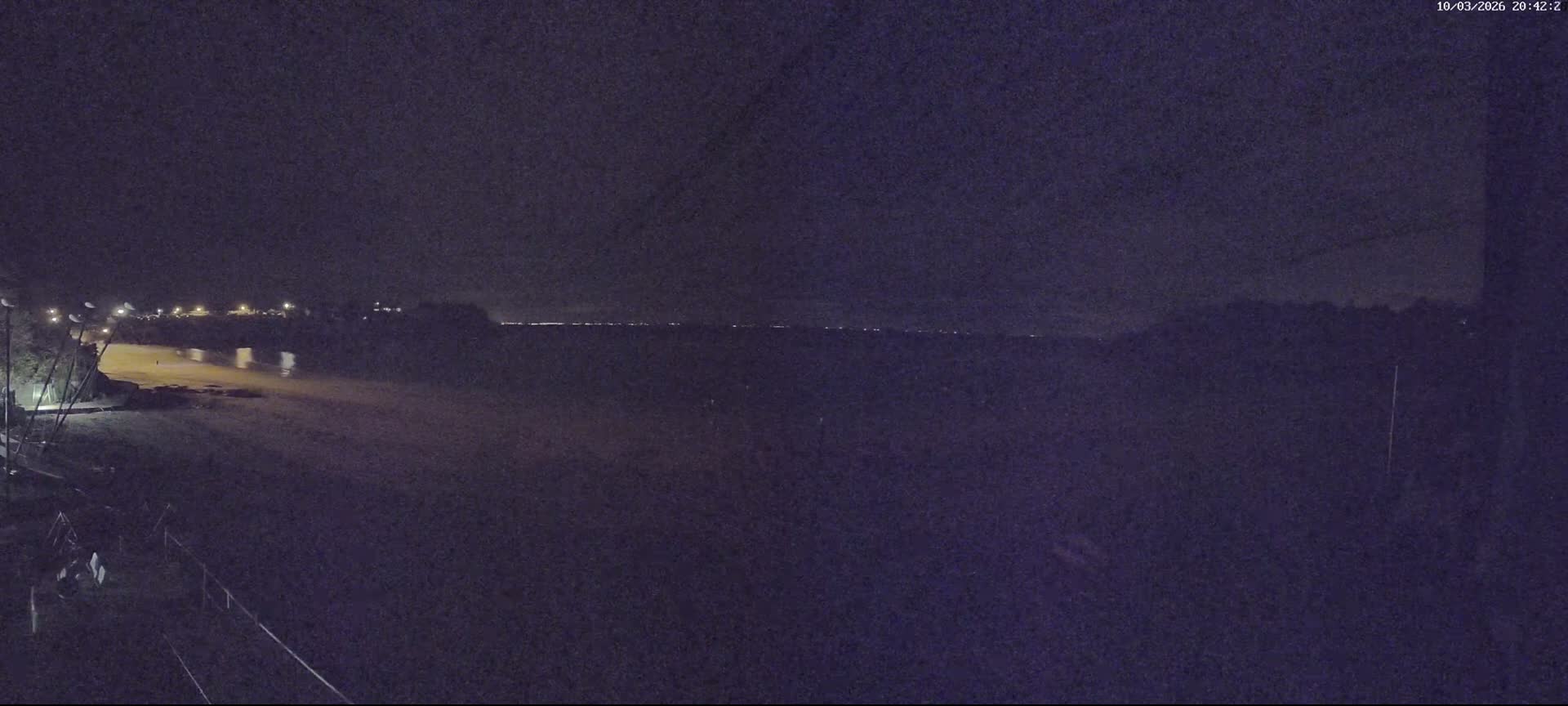 Cancale,  Plage de Port Mer Beach Live Cam - Saint-Malo, 	Ille-et-Vilaine, Bretagne, France