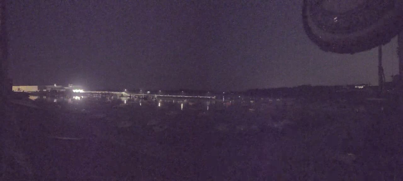 Douarnenez - Le Port Rosmeur Marine Live Cam - Quimper, Finistère, Bretagne, France