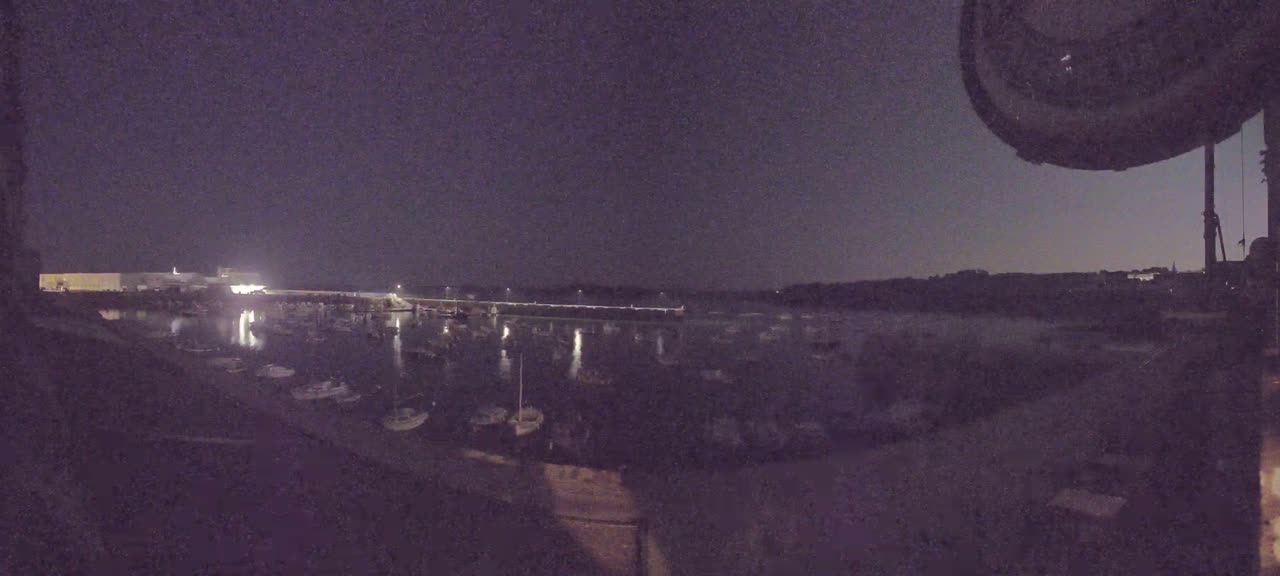 Douarnenez - Le Port Rosmeur Marine Live Cam - Quimper, Finistère, Bretagne, France