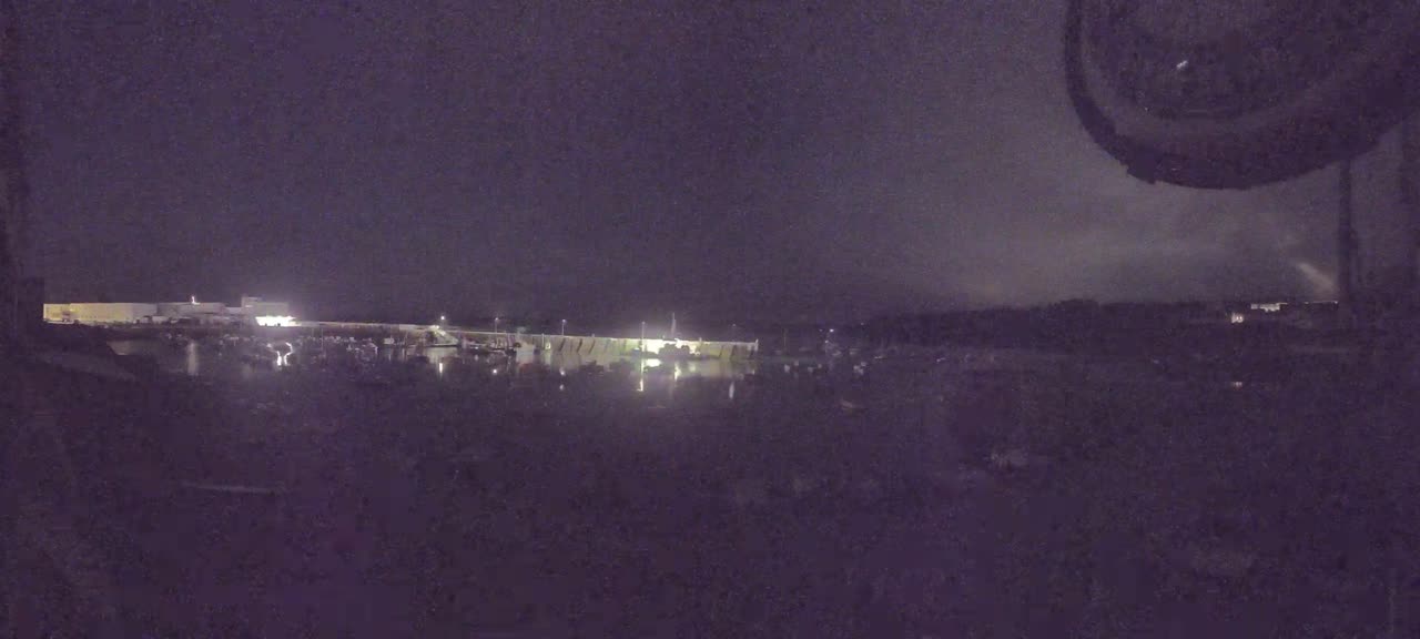 Douarnenez - Le Port Rosmeur Marine Live Cam - Quimper, Finistère, Bretagne, France