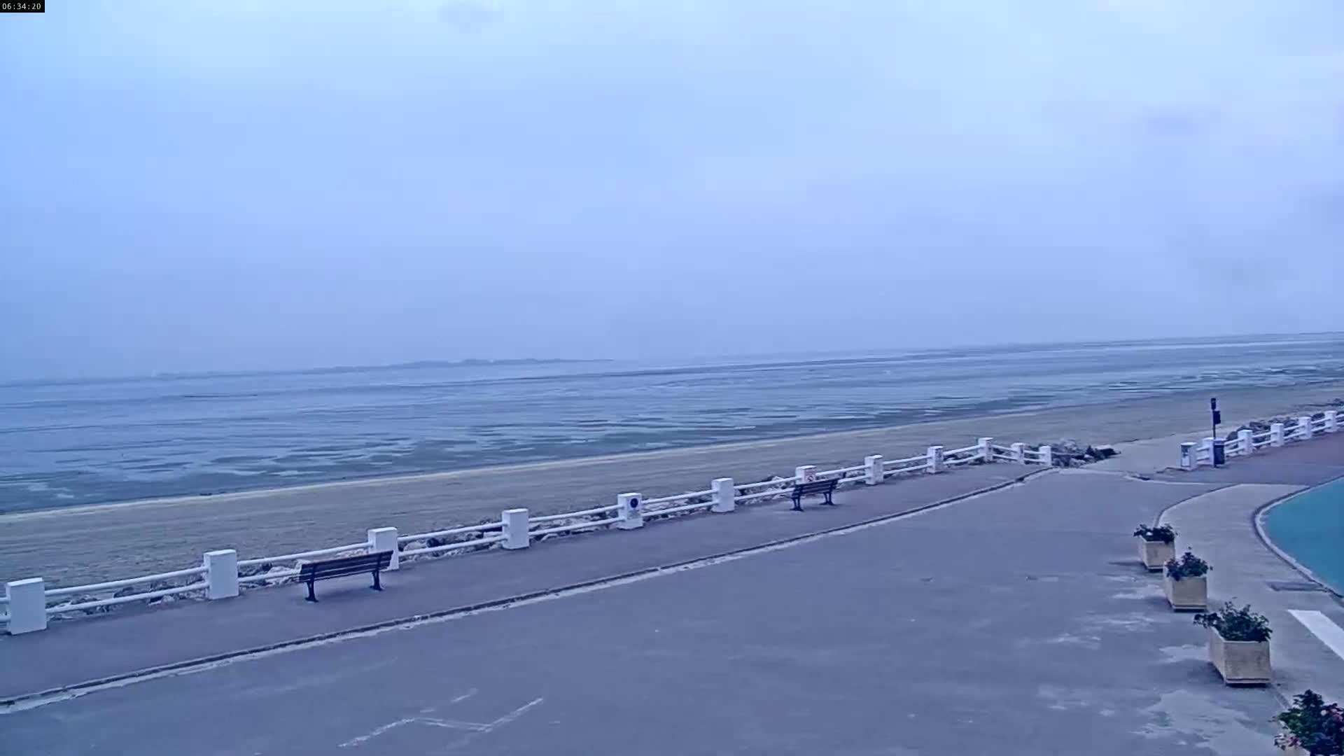 Plage Le Crotoy Beach Live Cam - Abbeville, Somme, Hauts-de-France, France