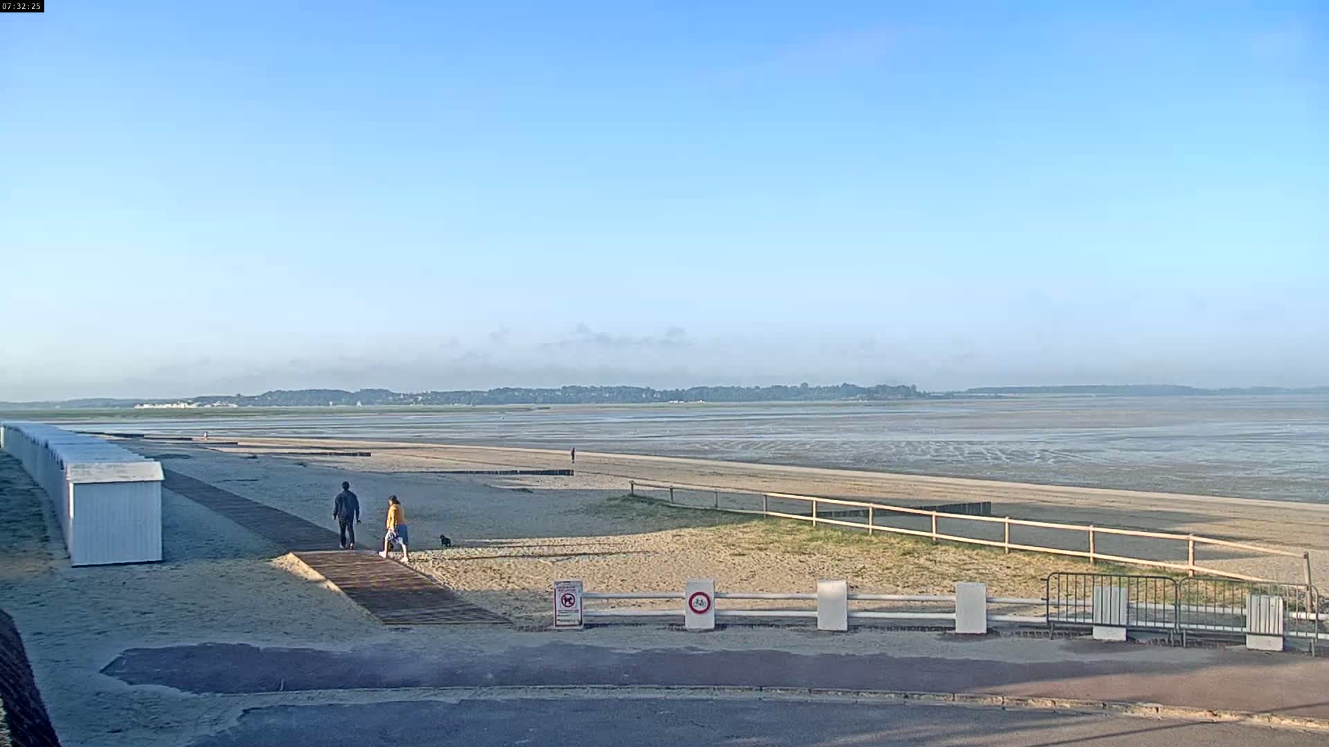 Plage Le Crotoy Beach Live Cam - Abbeville, Somme, Hauts-de-France, France