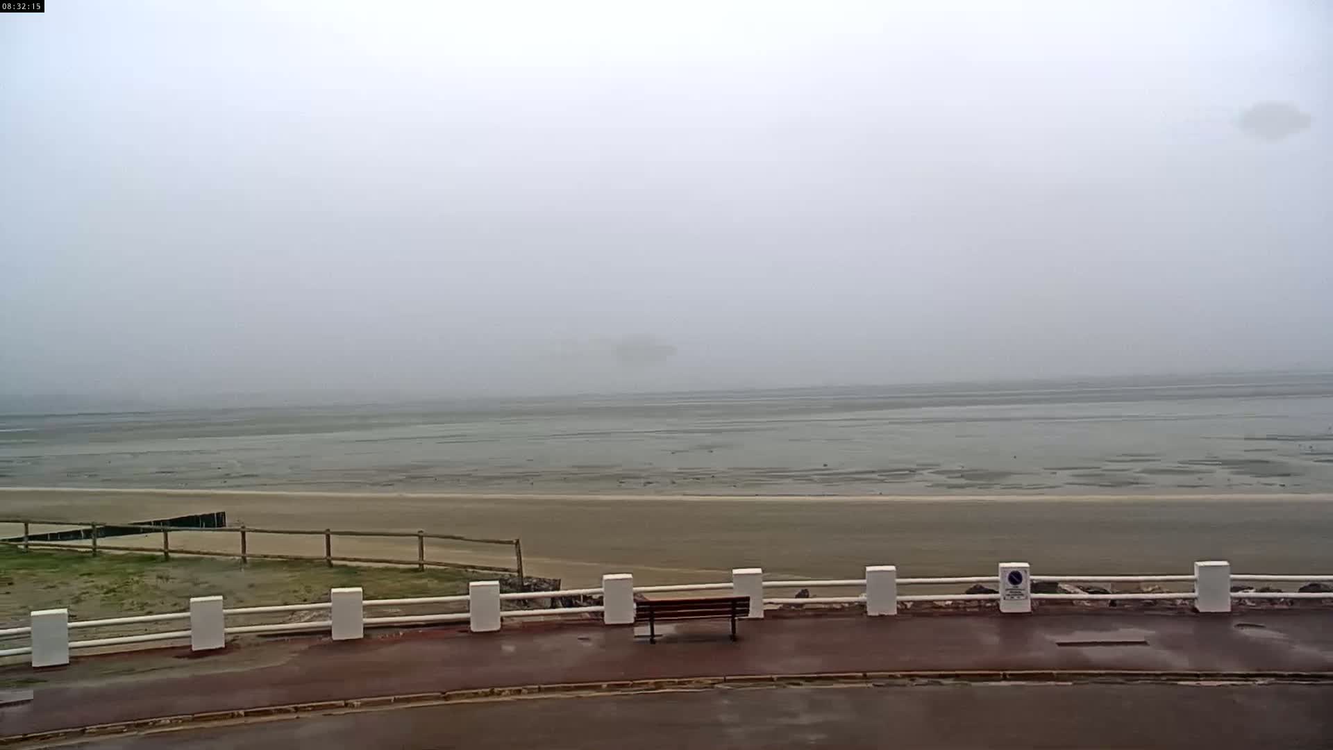 Plage Le Crotoy Beach Live Cam - Abbeville, Somme, Hauts-de-France, France