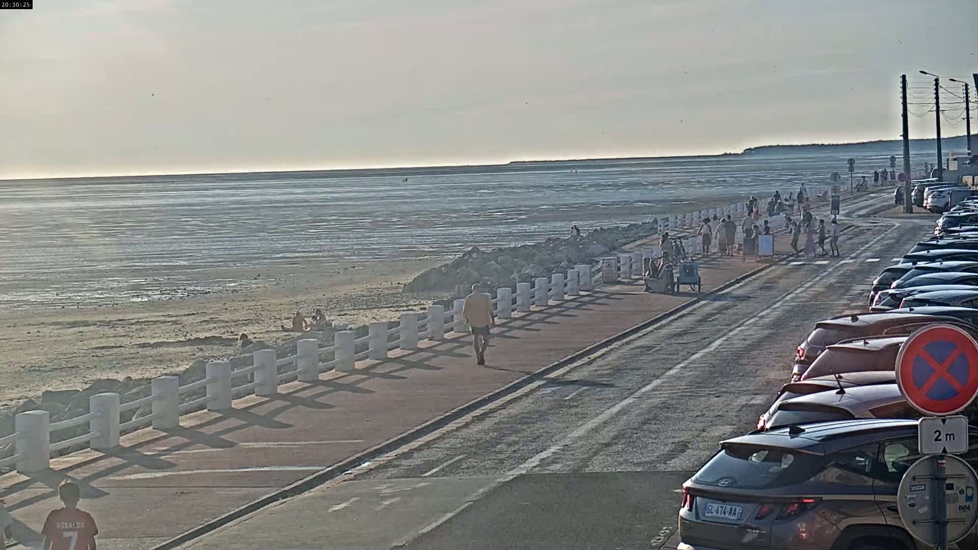 Plage Le Crotoy Beach Live Cam - Abbeville, Somme, Hauts-de-France, France