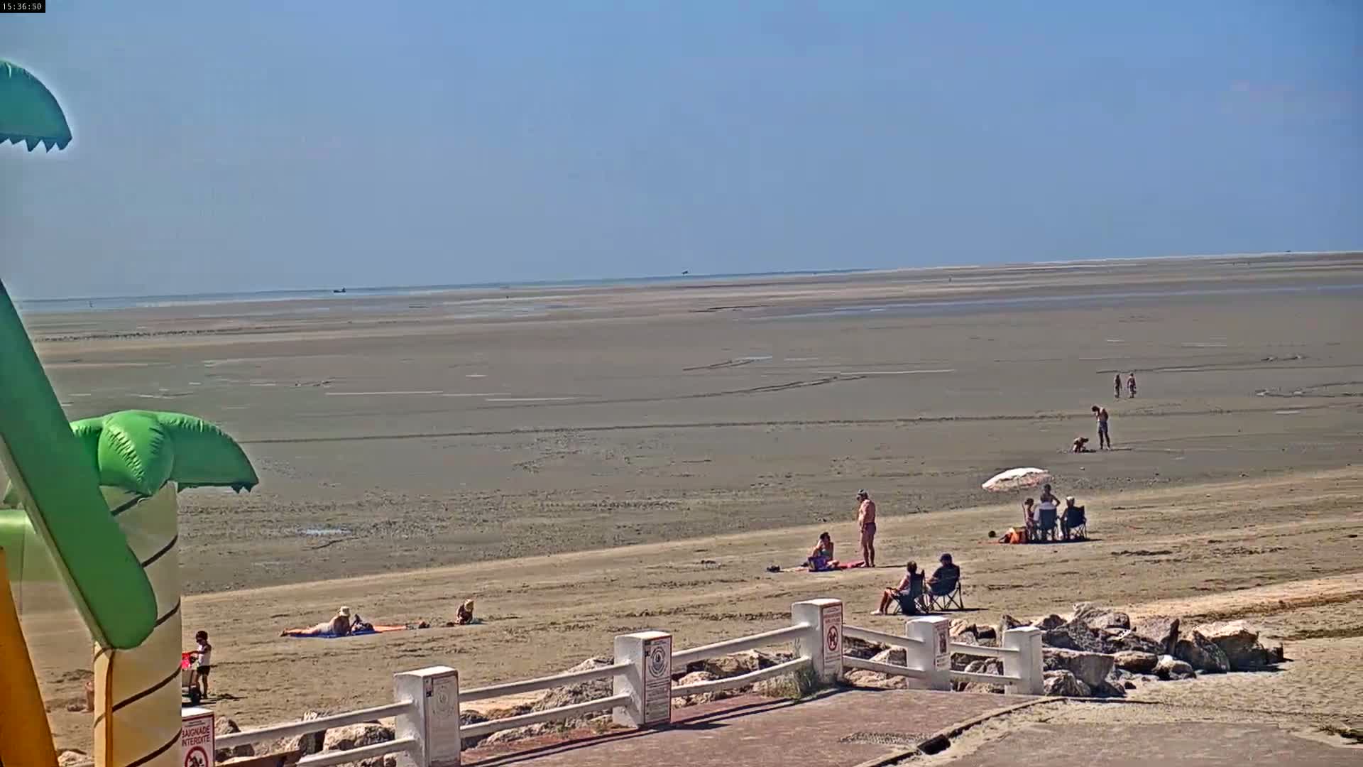 Plage Le Crotoy Beach Live Cam - Abbeville, Somme, Hauts-de-France, France