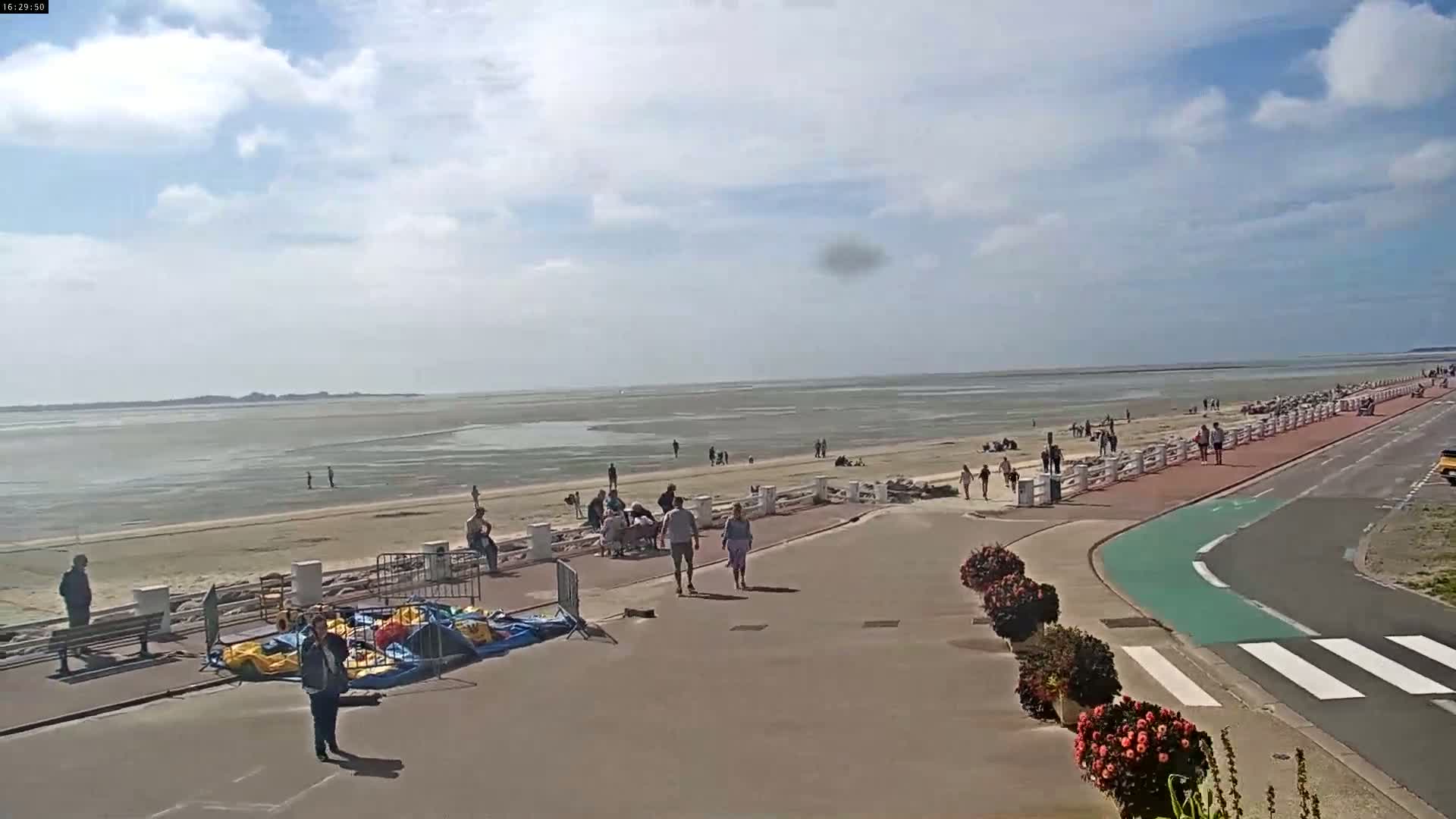Plage Le Crotoy Beach Live Cam - Abbeville, Somme, Hauts-de-France, France