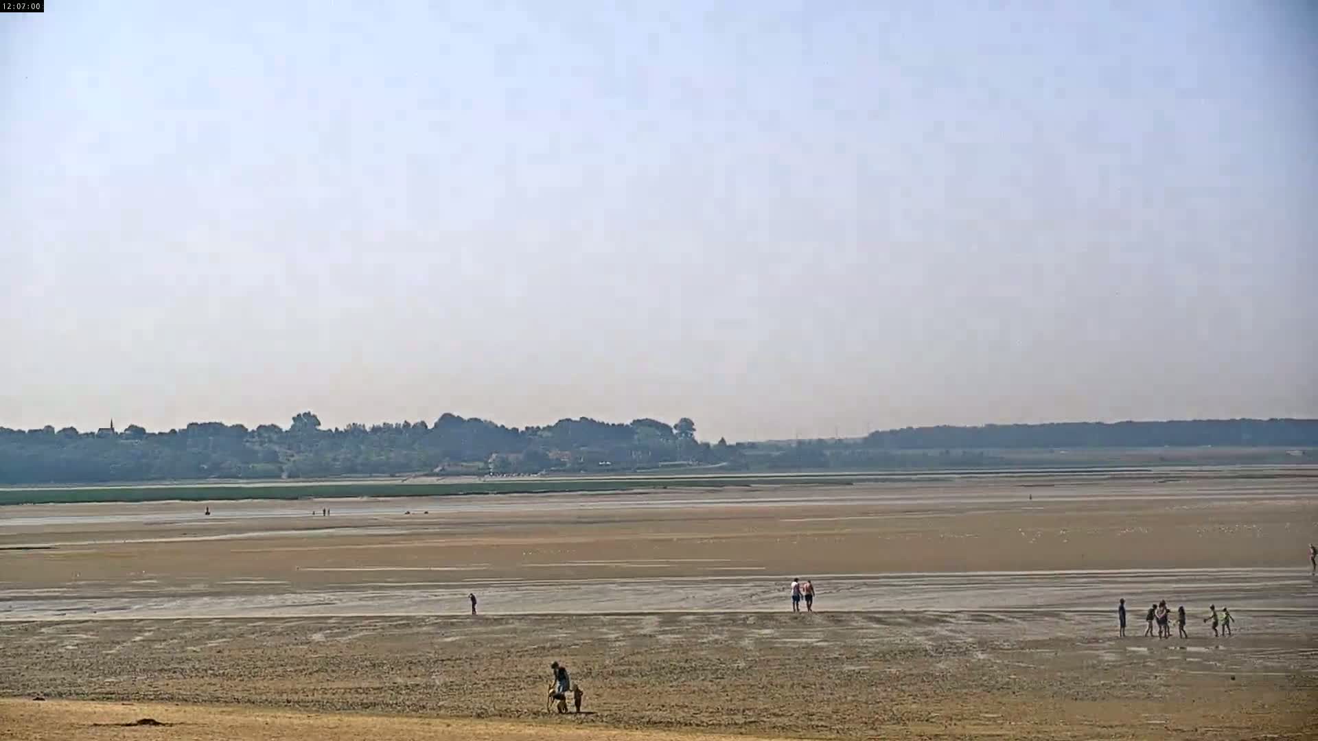Plage Le Crotoy Beach Live Cam - Abbeville, Somme, Hauts-de-France, France