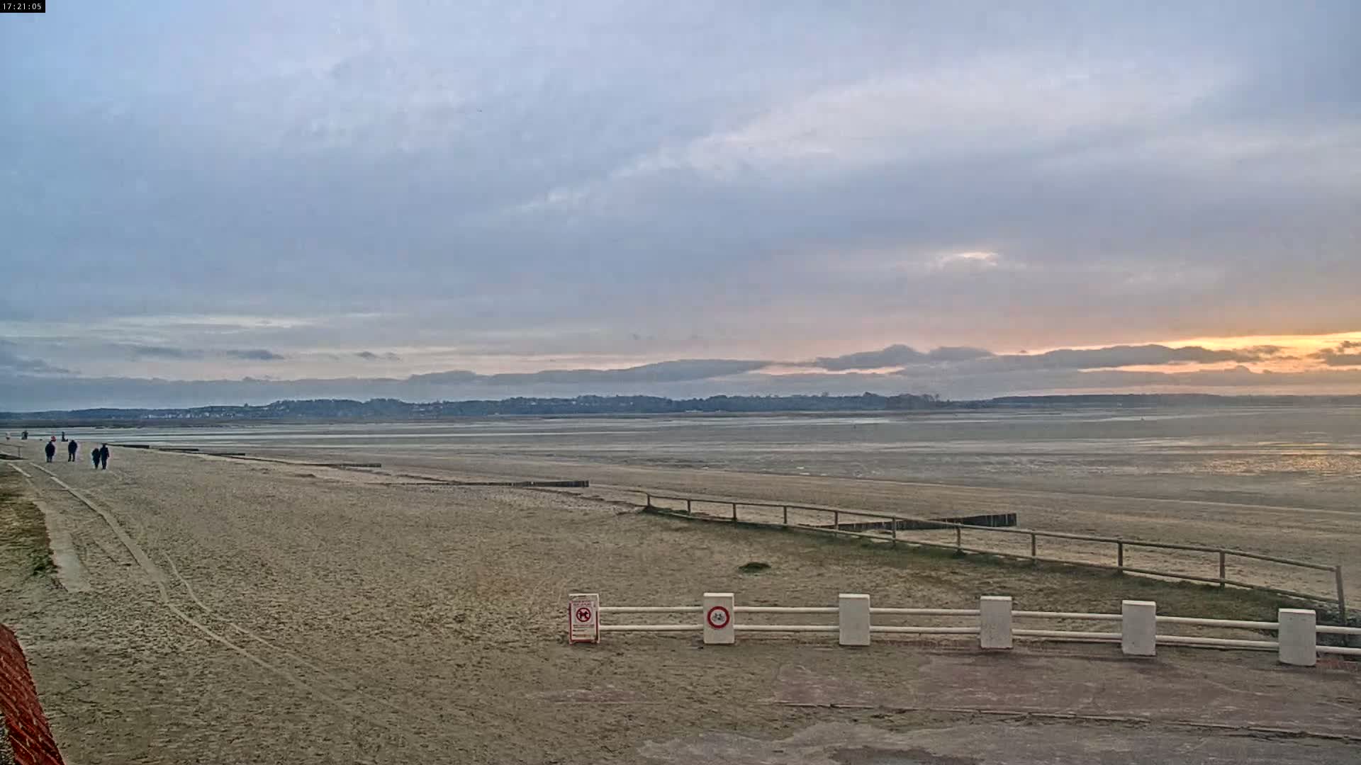 Plage Le Crotoy Beach Live Cam - Abbeville, Somme, Hauts-de-France, France