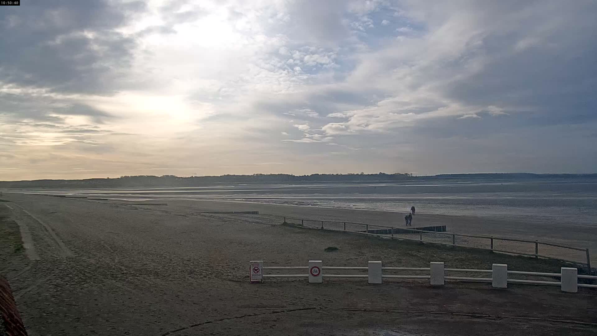 Plage Le Crotoy Beach Live Cam - Abbeville, Somme, Hauts-de-France, France
