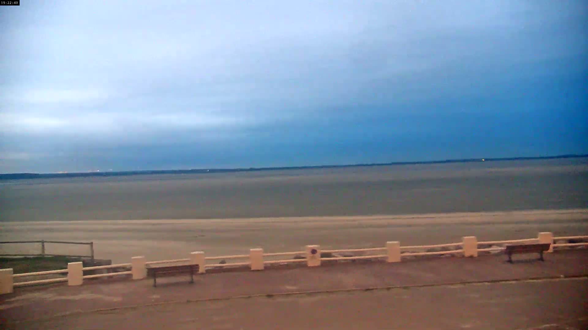 Plage Le Crotoy Beach Live Cam - Abbeville, Somme, Hauts-de-France, France