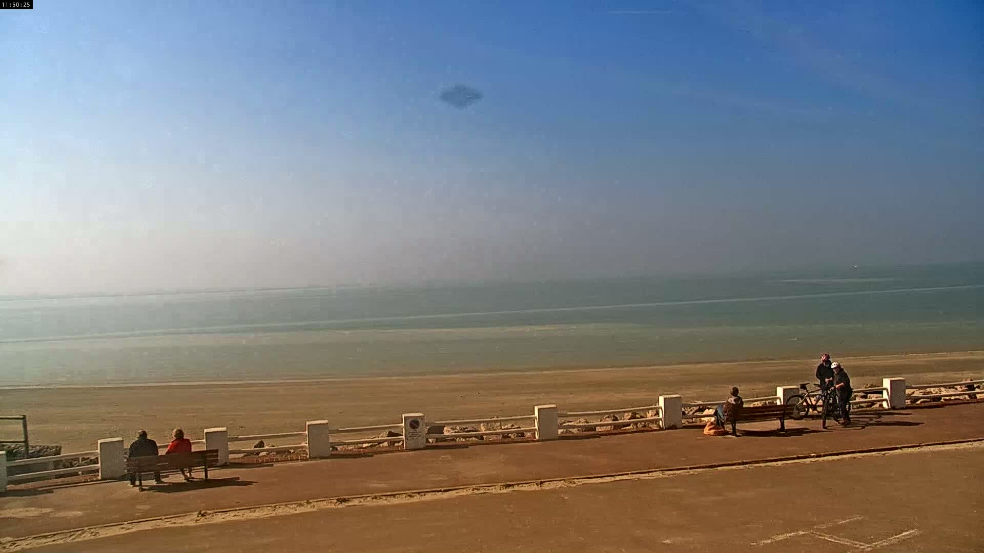 Plage Le Crotoy Beach Live Cam - Abbeville, Somme, Hauts-de-France, France