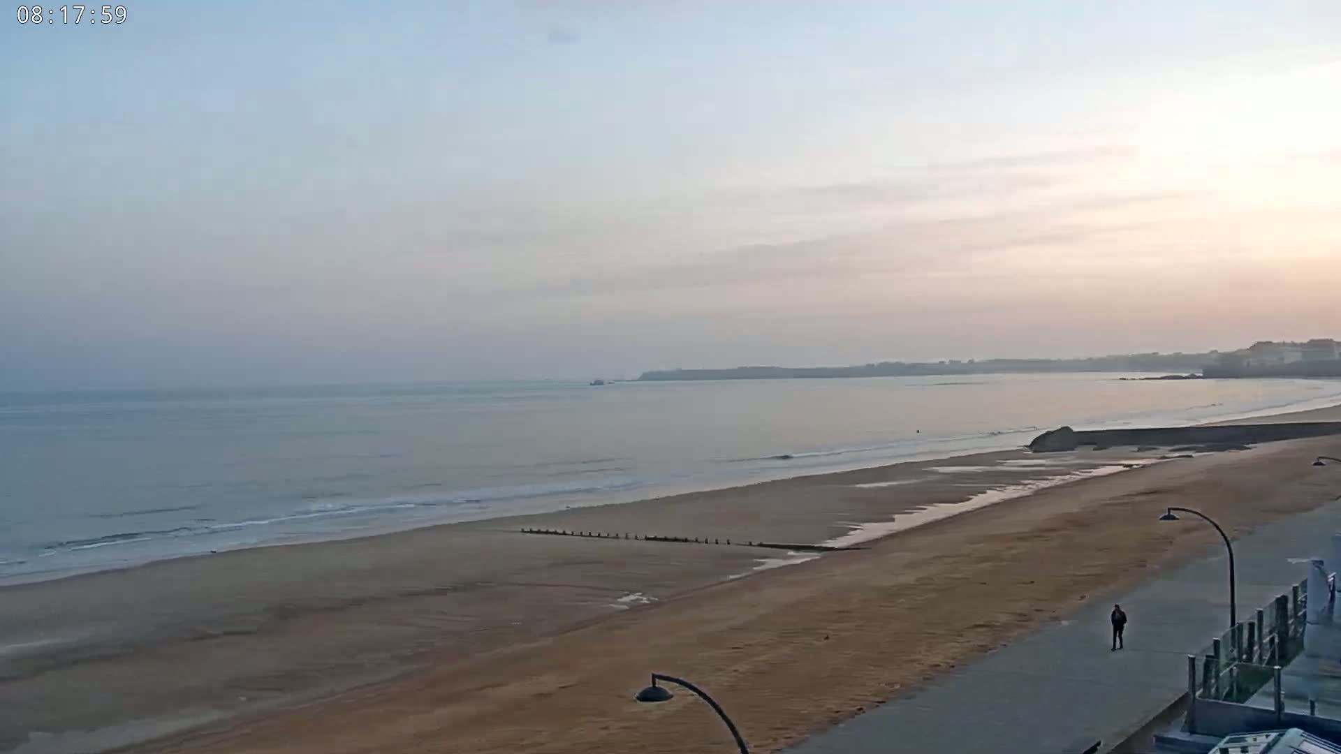 Saint-Malo - Plage de La Hoguette Beach Live Cam - Saint-Malo, Ille-et-Vilaine, Bretagne, France