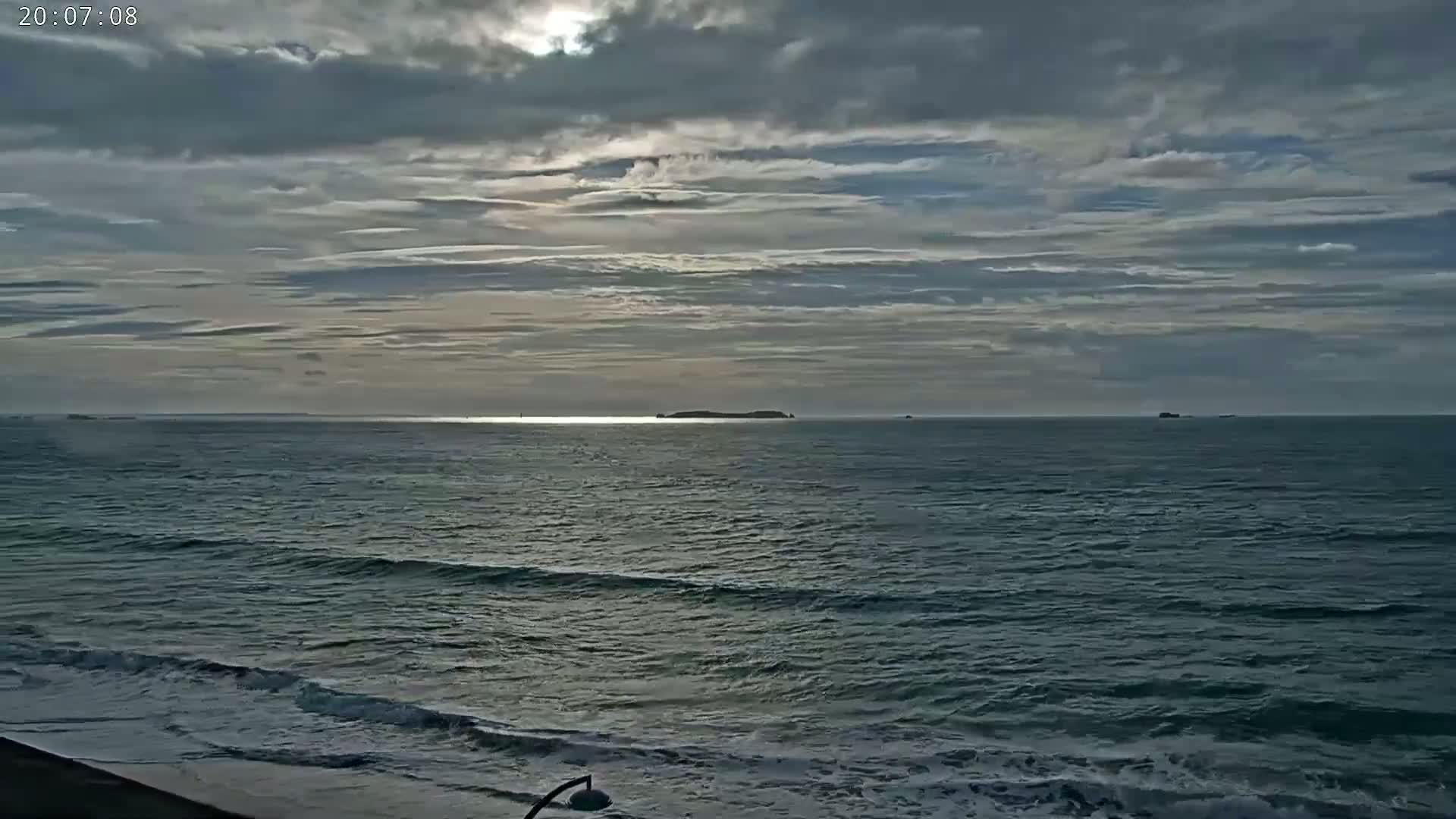 Saint-Malo - Plage de La Hoguette Beach Live Cam - Saint-Malo, Ille-et-Vilaine, Bretagne, France