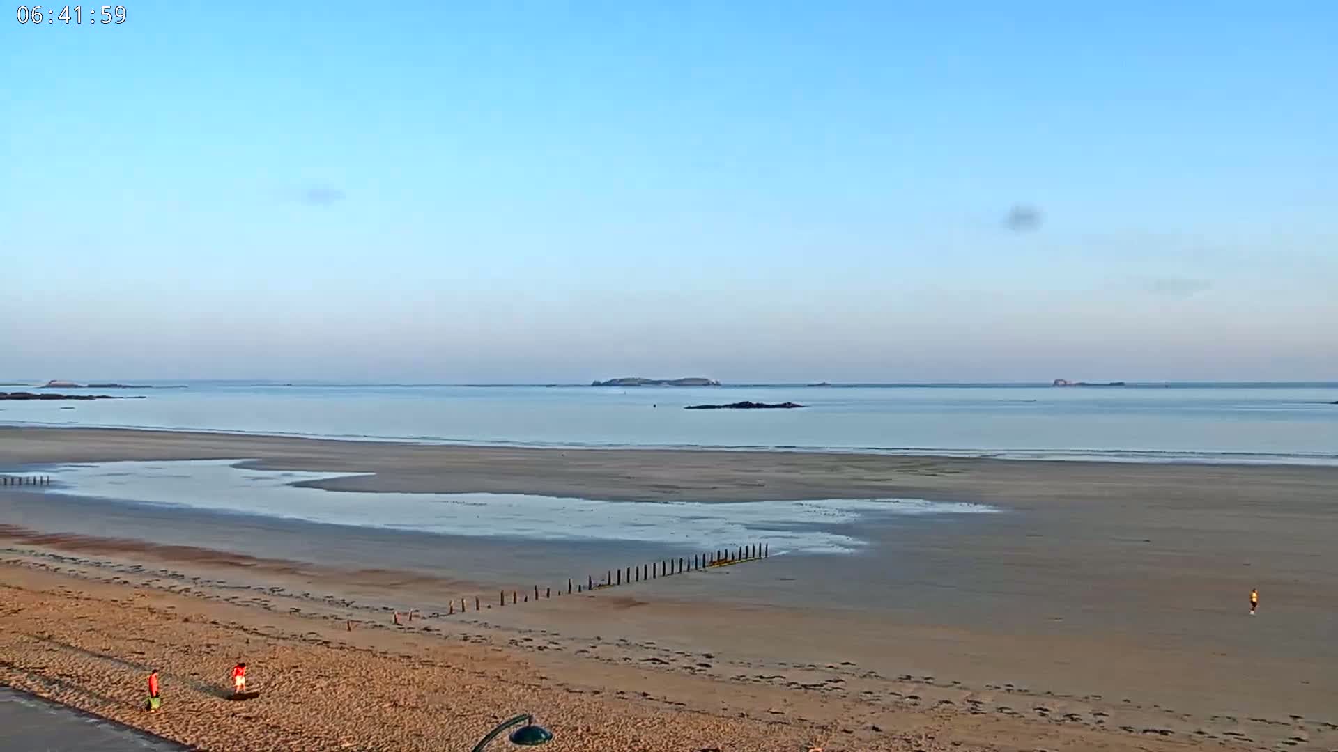 Saint-Malo - Plage de La Hoguette Beach Live Cam - Saint-Malo, Ille-et-Vilaine, Bretagne, France