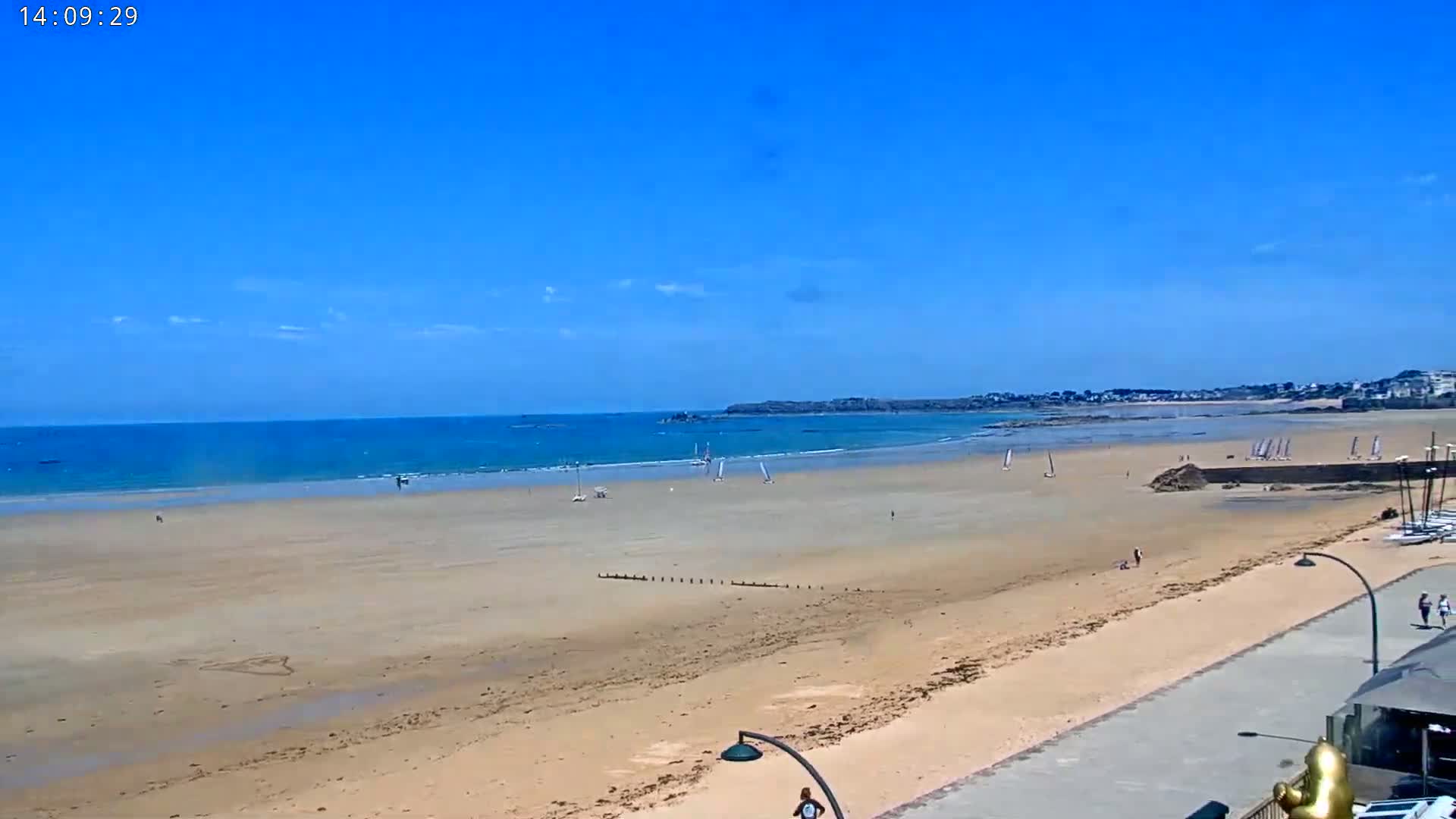 Saint-Malo - Plage de La Hoguette Beach Live Cam - Saint-Malo, Ille-et-Vilaine, Bretagne, France