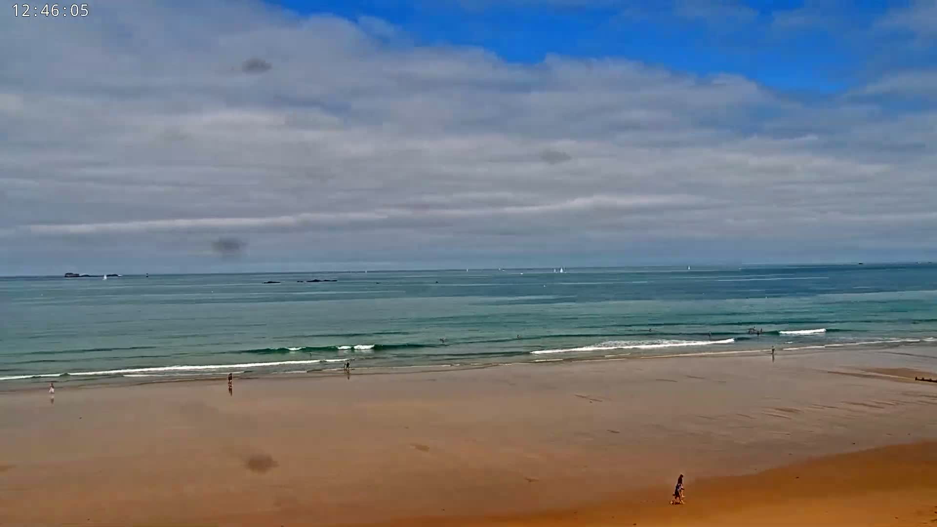 Saint-Malo - Plage de La Hoguette Beach Live Cam - Saint-Malo, Ille-et-Vilaine, Bretagne, France