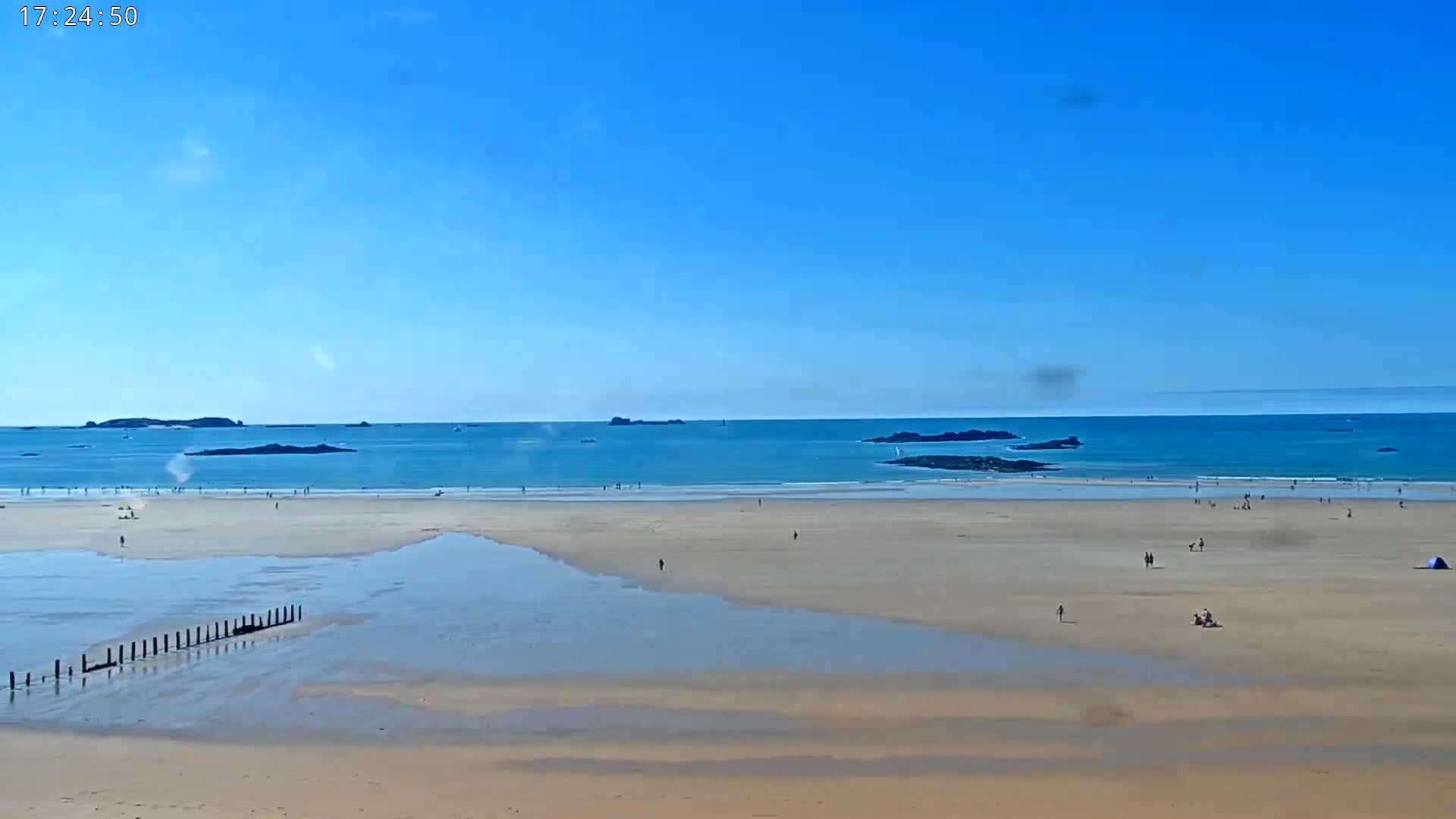 Saint-Malo - Plage de La Hoguette Beach Live Cam - Saint-Malo, Ille-et-Vilaine, Bretagne, France