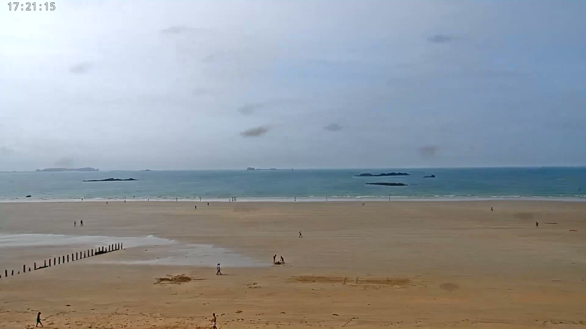 Saint-Malo - Plage de La Hoguette Beach Live Cam - Saint-Malo, Ille-et-Vilaine, Bretagne, France