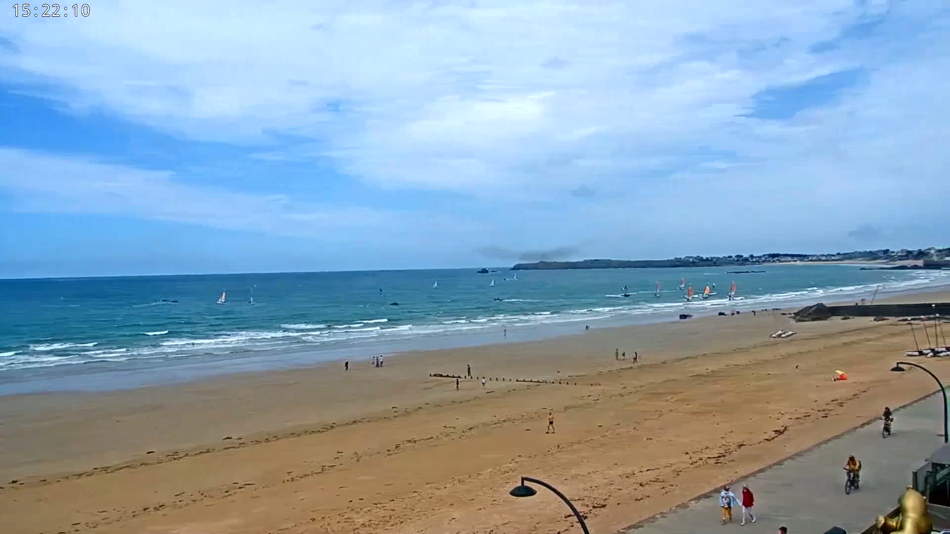 Saint-Malo - Plage de La Hoguette Beach Live Cam - Saint-Malo, Ille-et-Vilaine, Bretagne, France